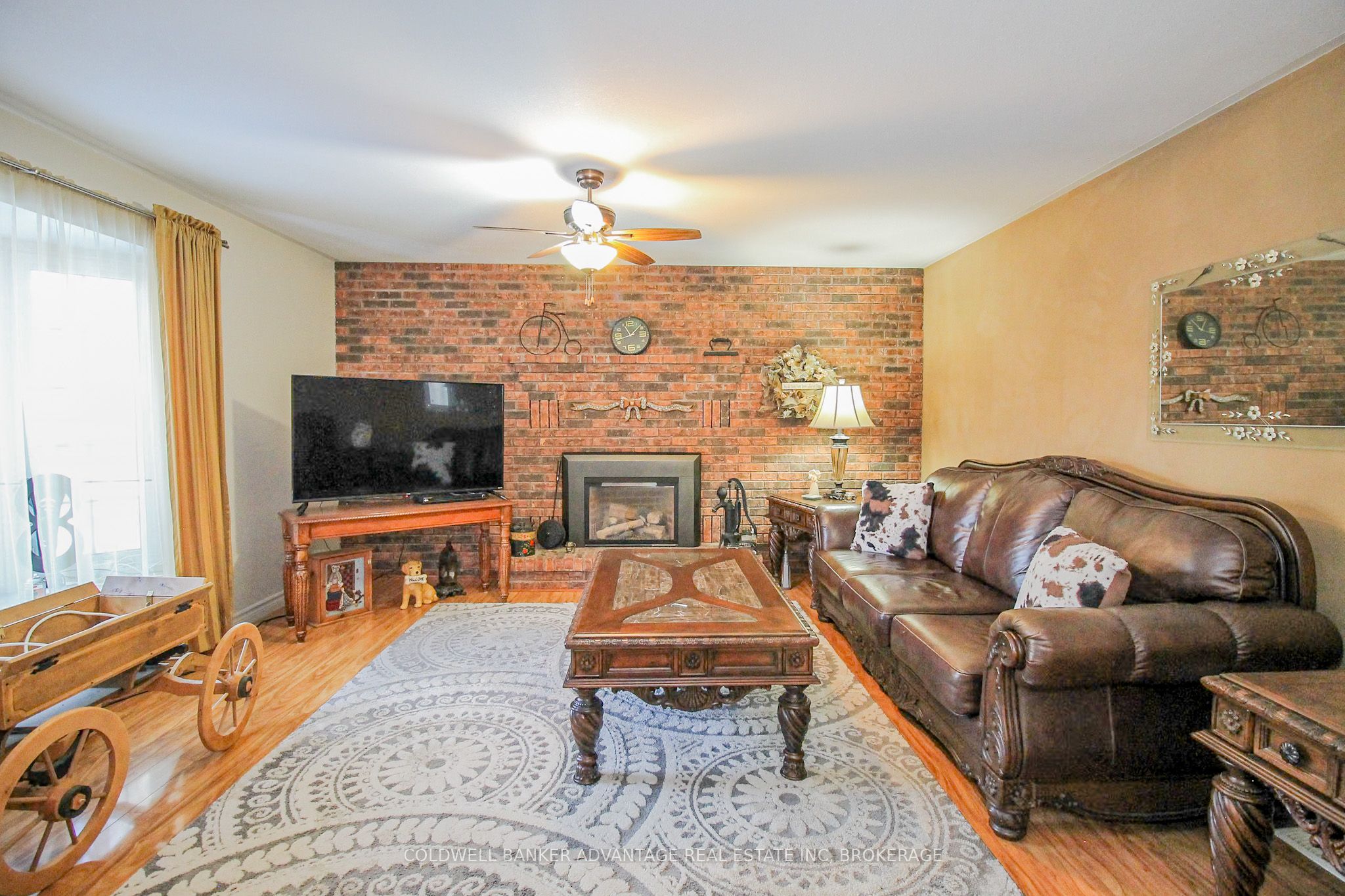 7060 Garner Road Property Photo 14