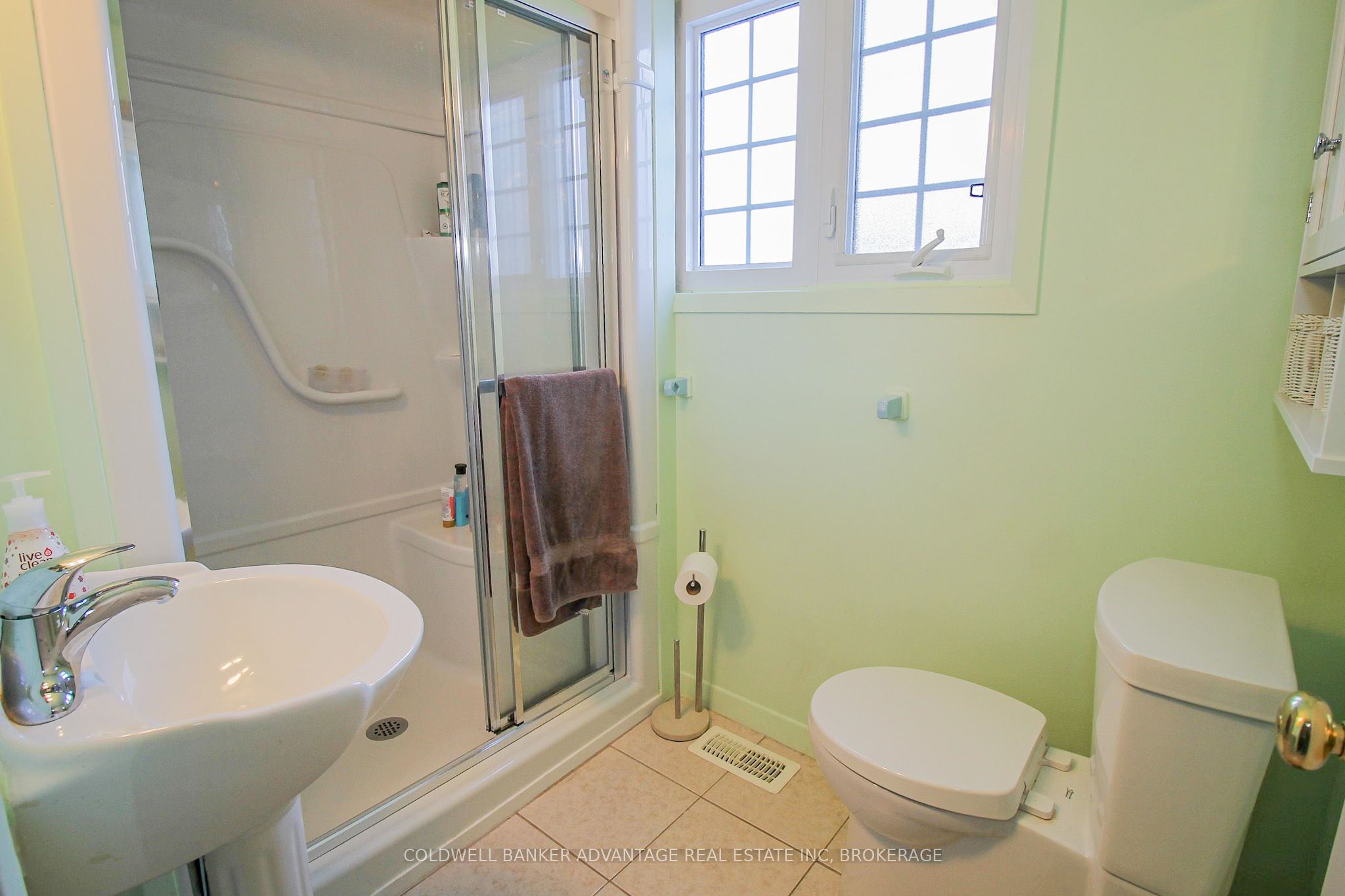 7060 Garner Road Property Photo 17