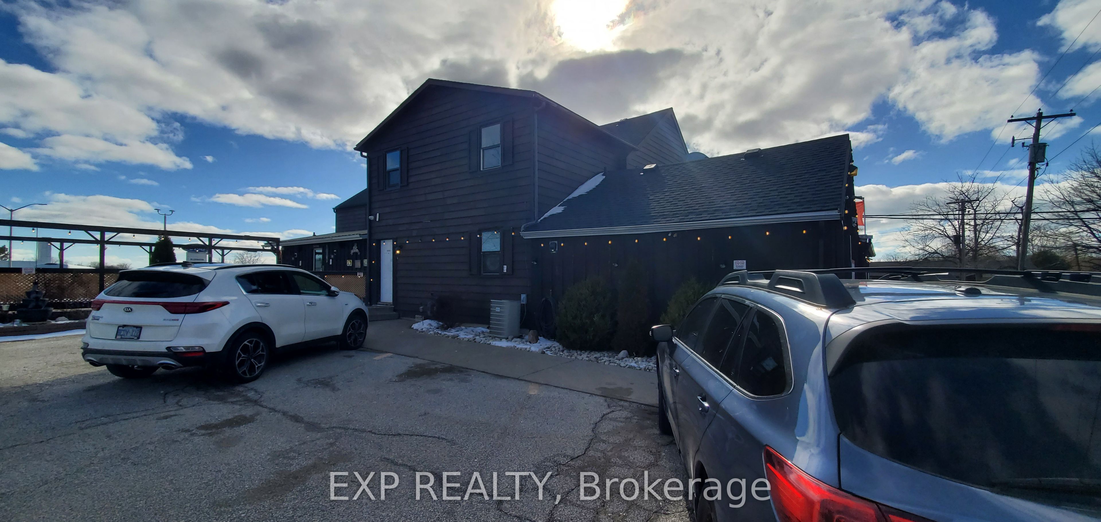 97 Main Street Property Photo 2