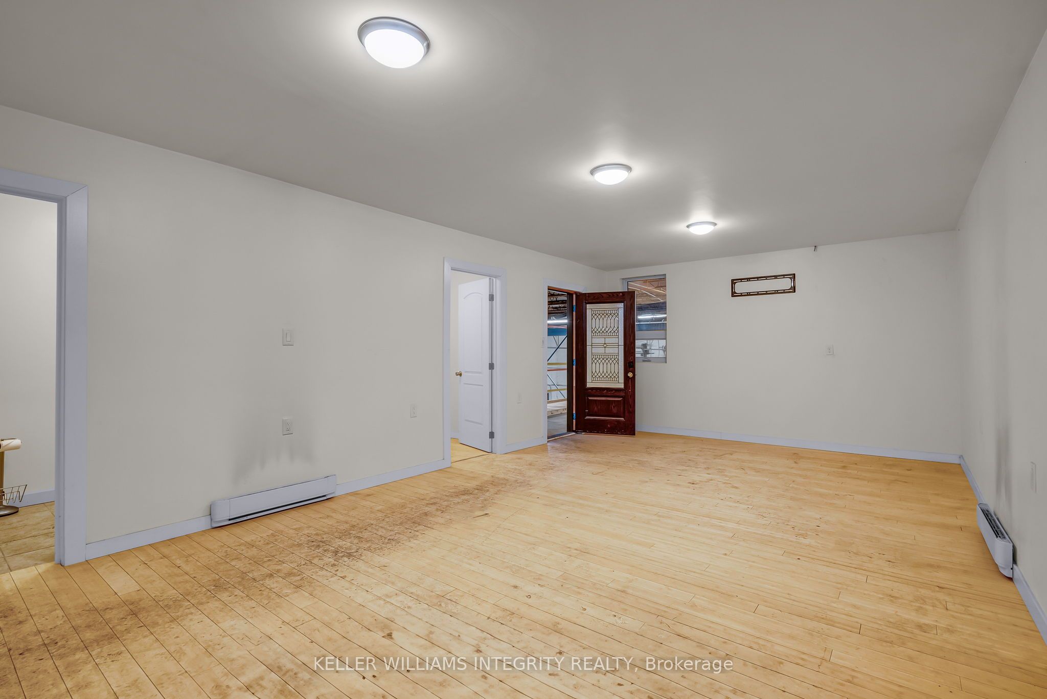 3205 Swansea Cres Property Photo 21
