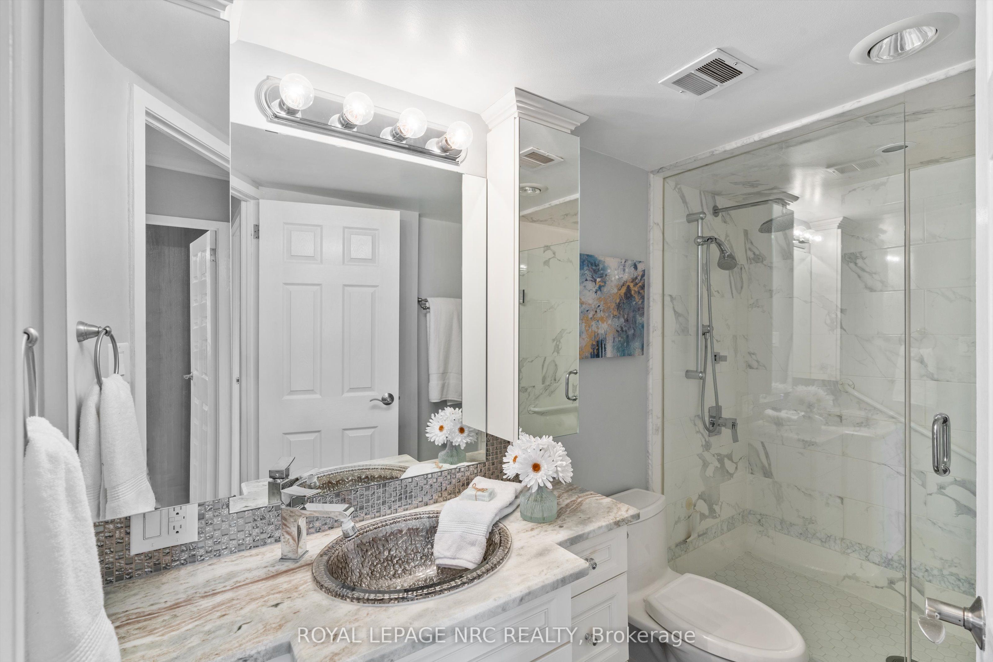 #1202 - 15 Towering Heights Boulevard Property Photo 14