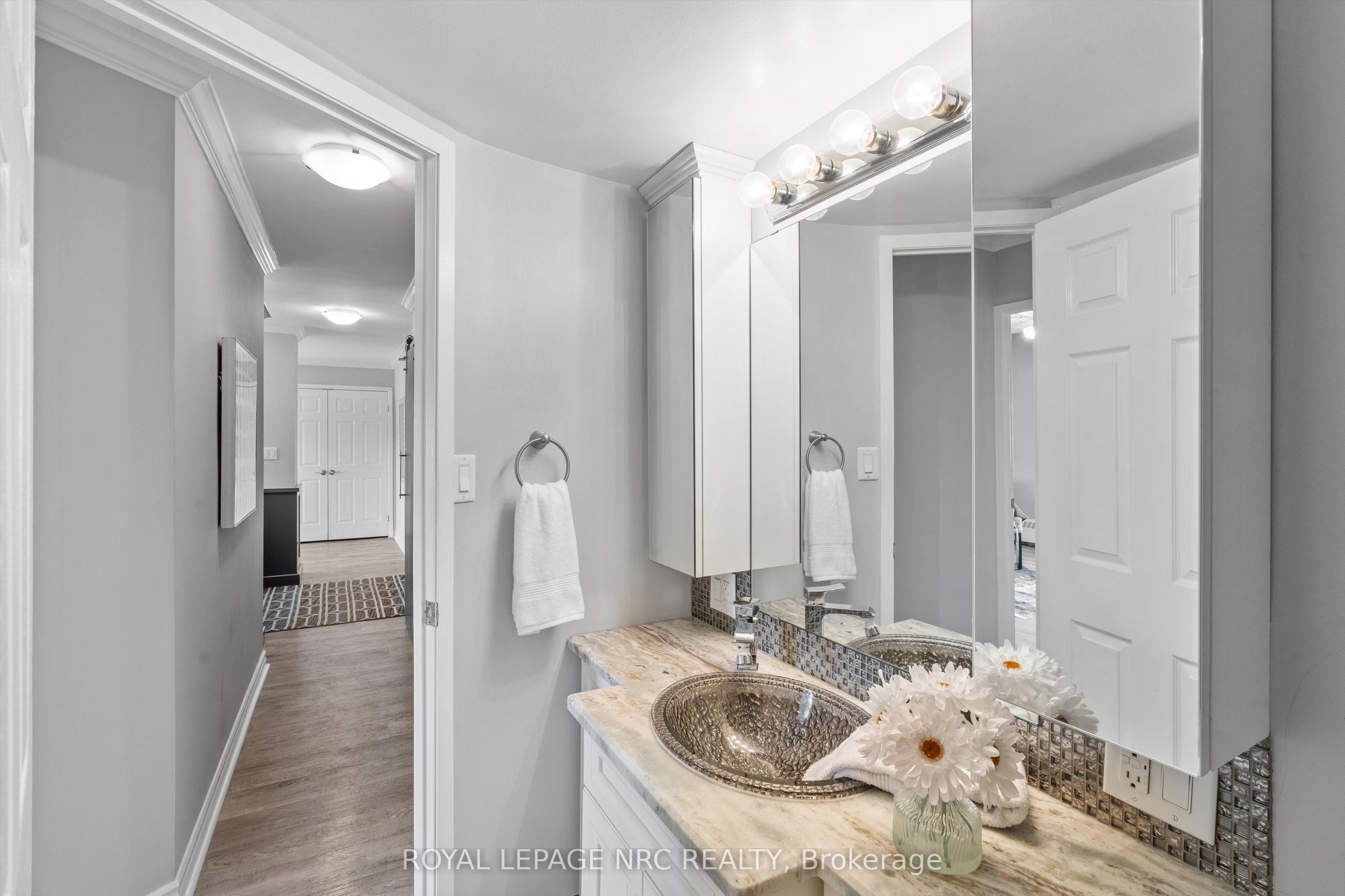 #1202 - 15 Towering Heights Boulevard Property Photo 15