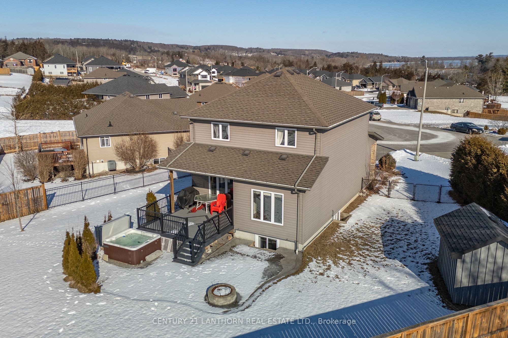 23 Glenwood Street Property Photo 5