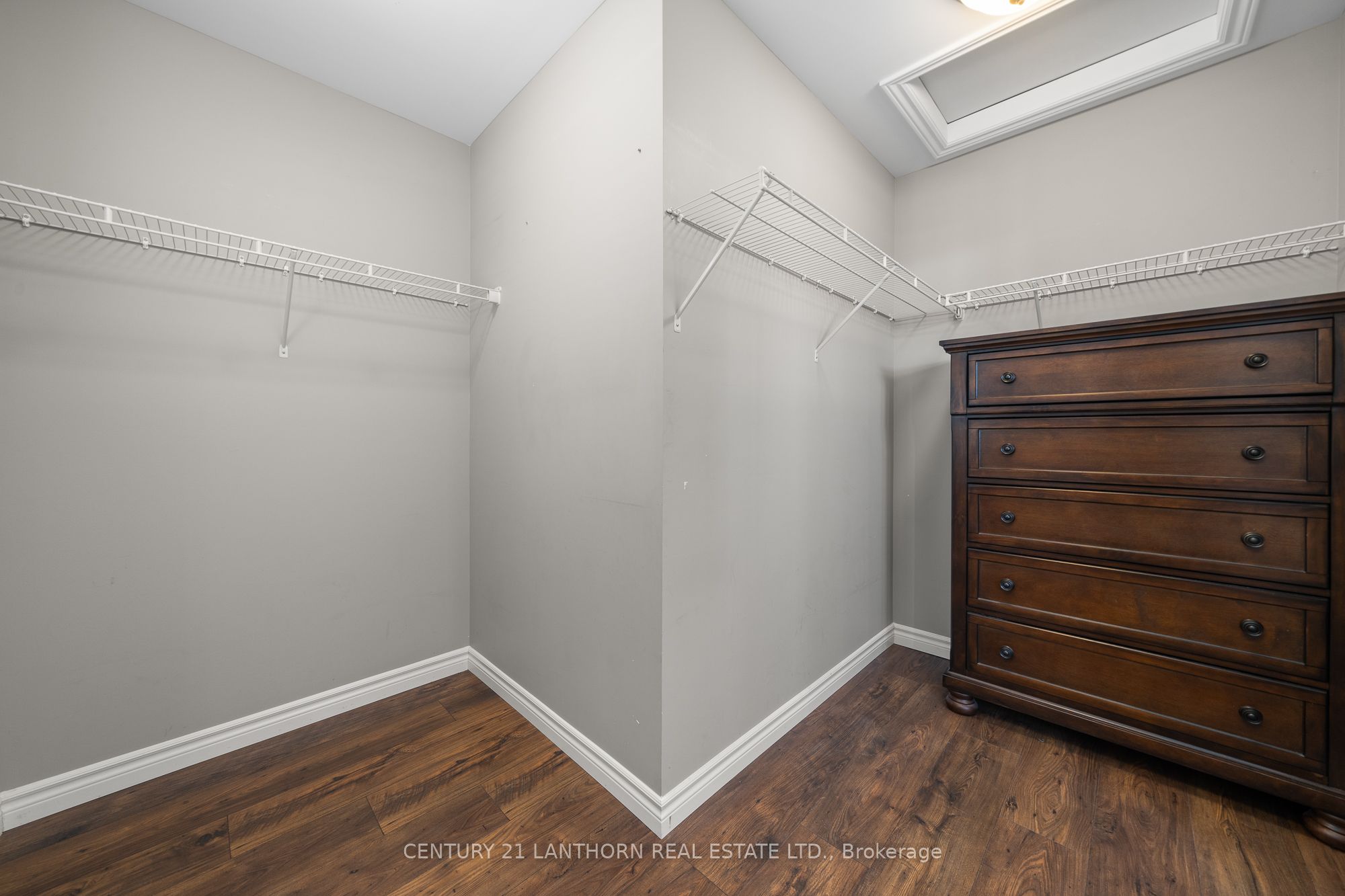 23 Glenwood Street Property Photo 19