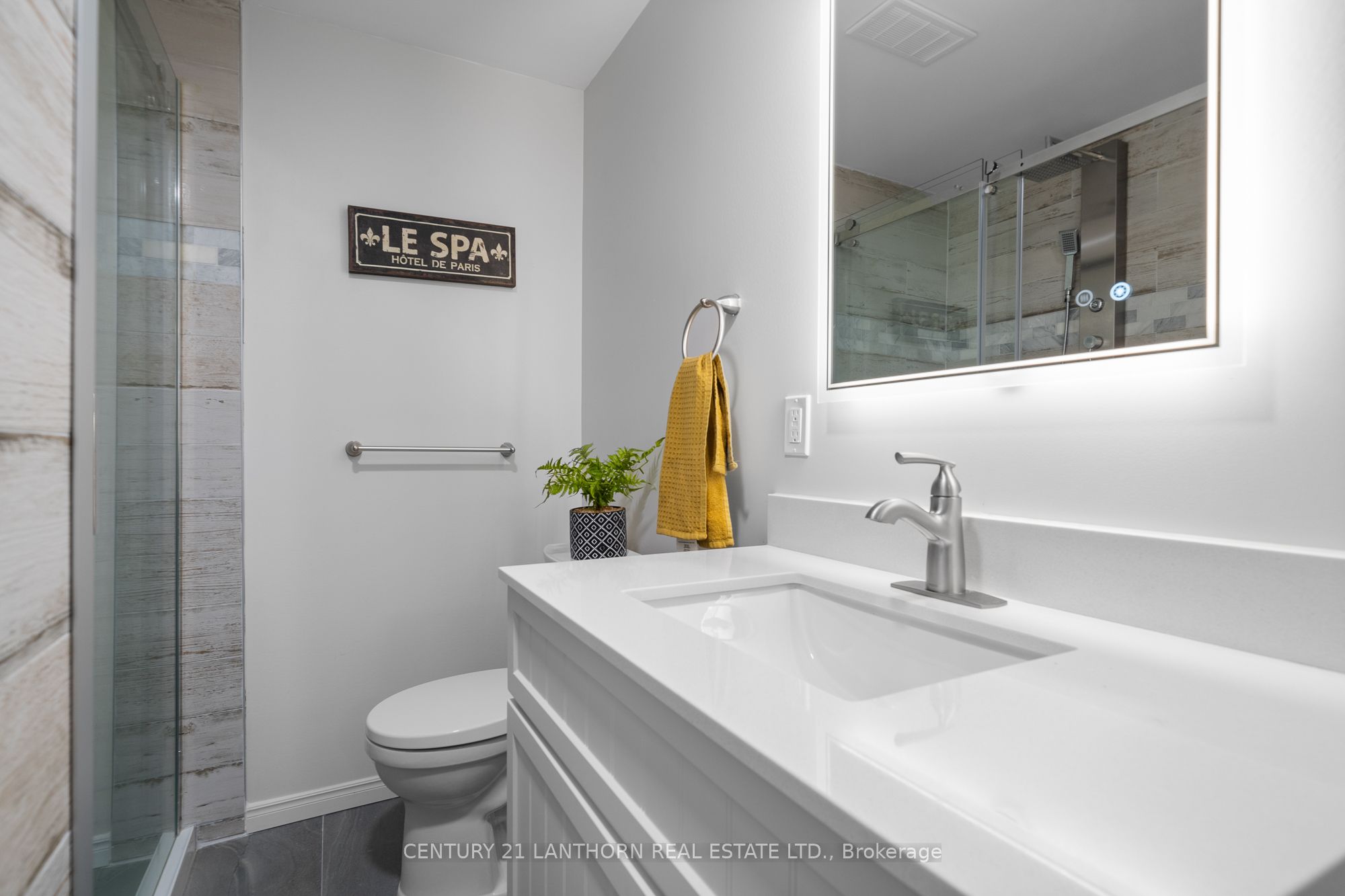 23 Glenwood Street Property Photo 27