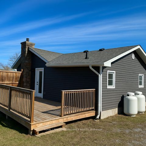 2237 County Rd 3 Property Photo 5