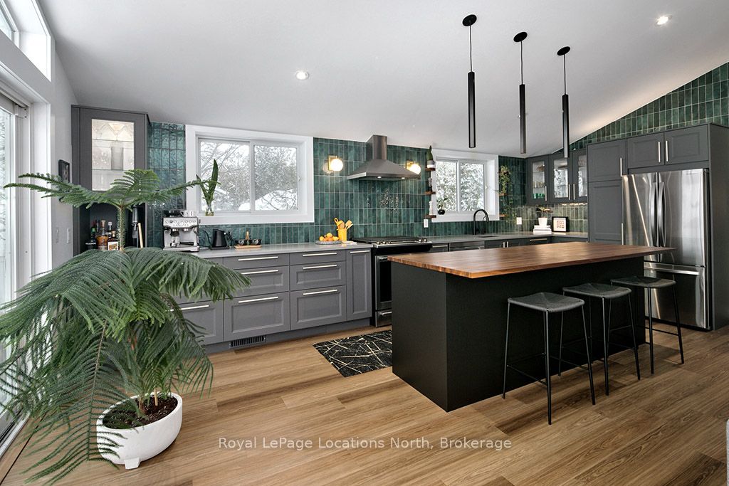 155 Kiowana Beach Road Property Photo 12