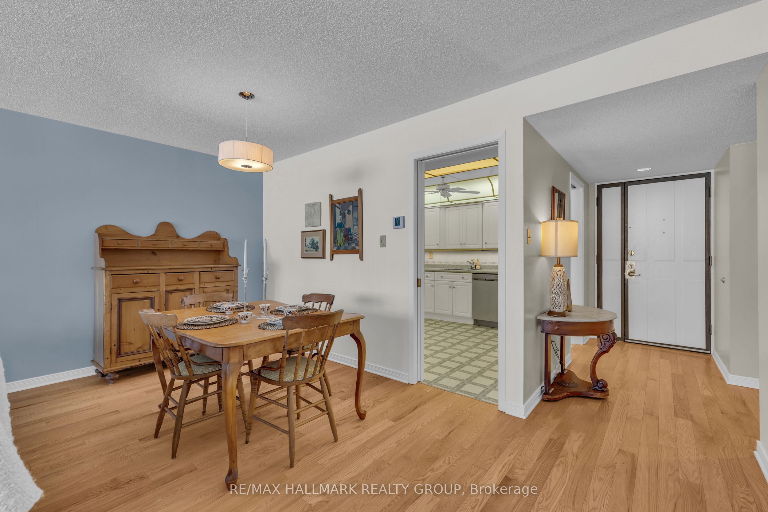 #405 - 55 Water Street Property Photo 18