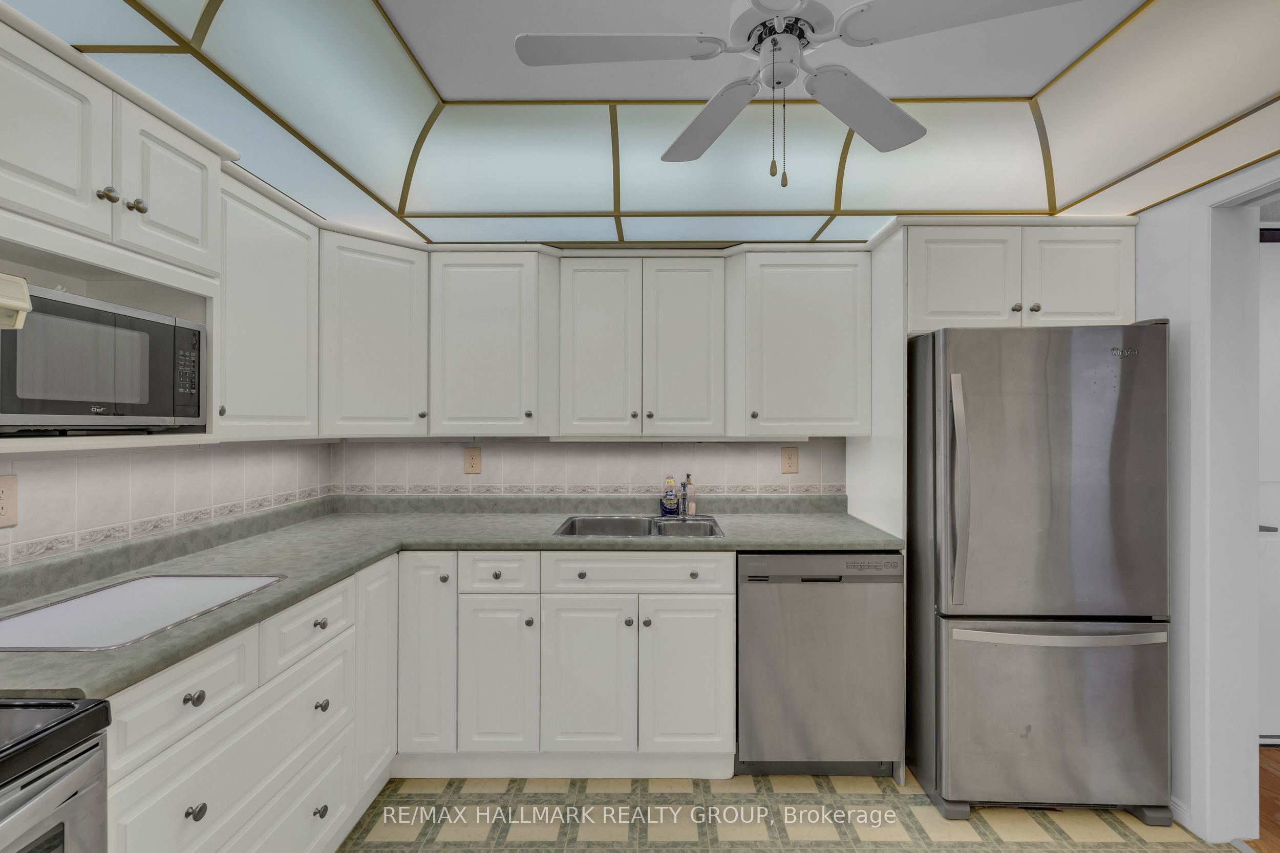 #405 - 55 Water Street Property Photo 23