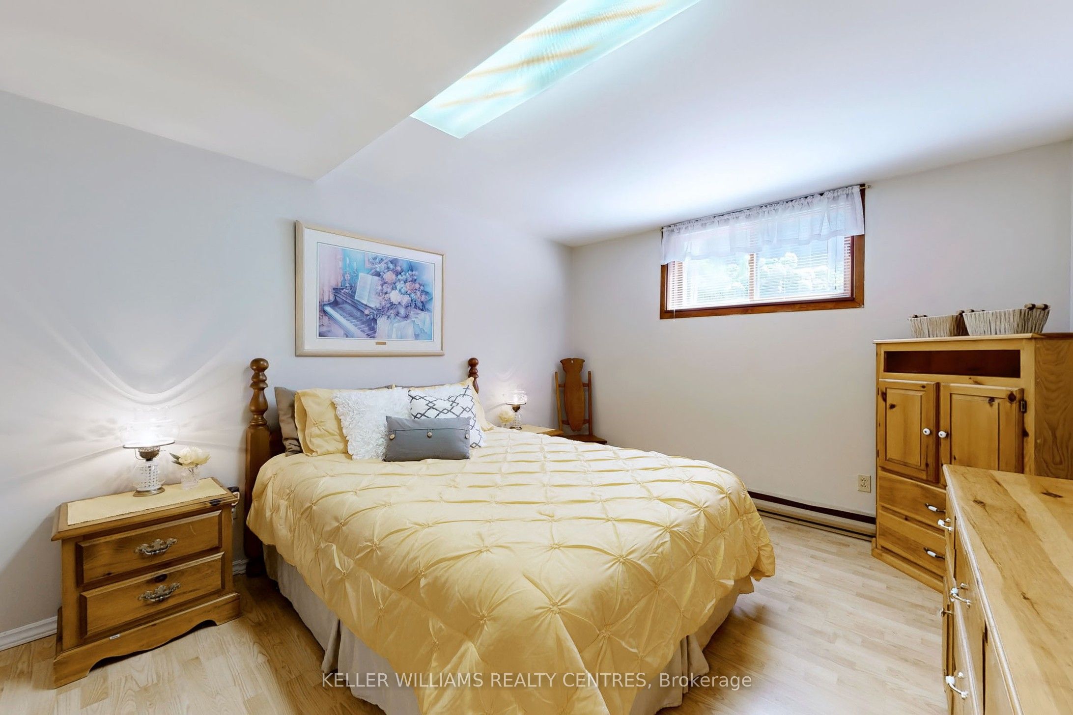 121 Queen Street Property Photo 22