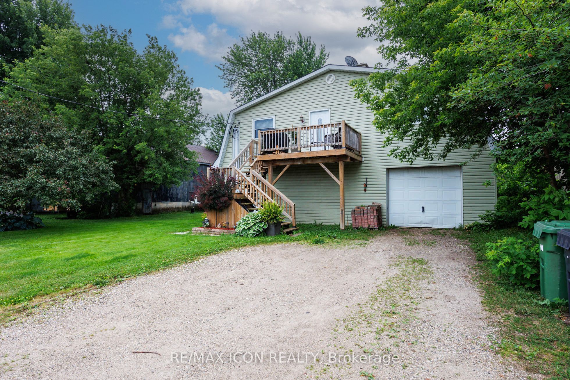 392008 Grey 109 Road Property Photo 3