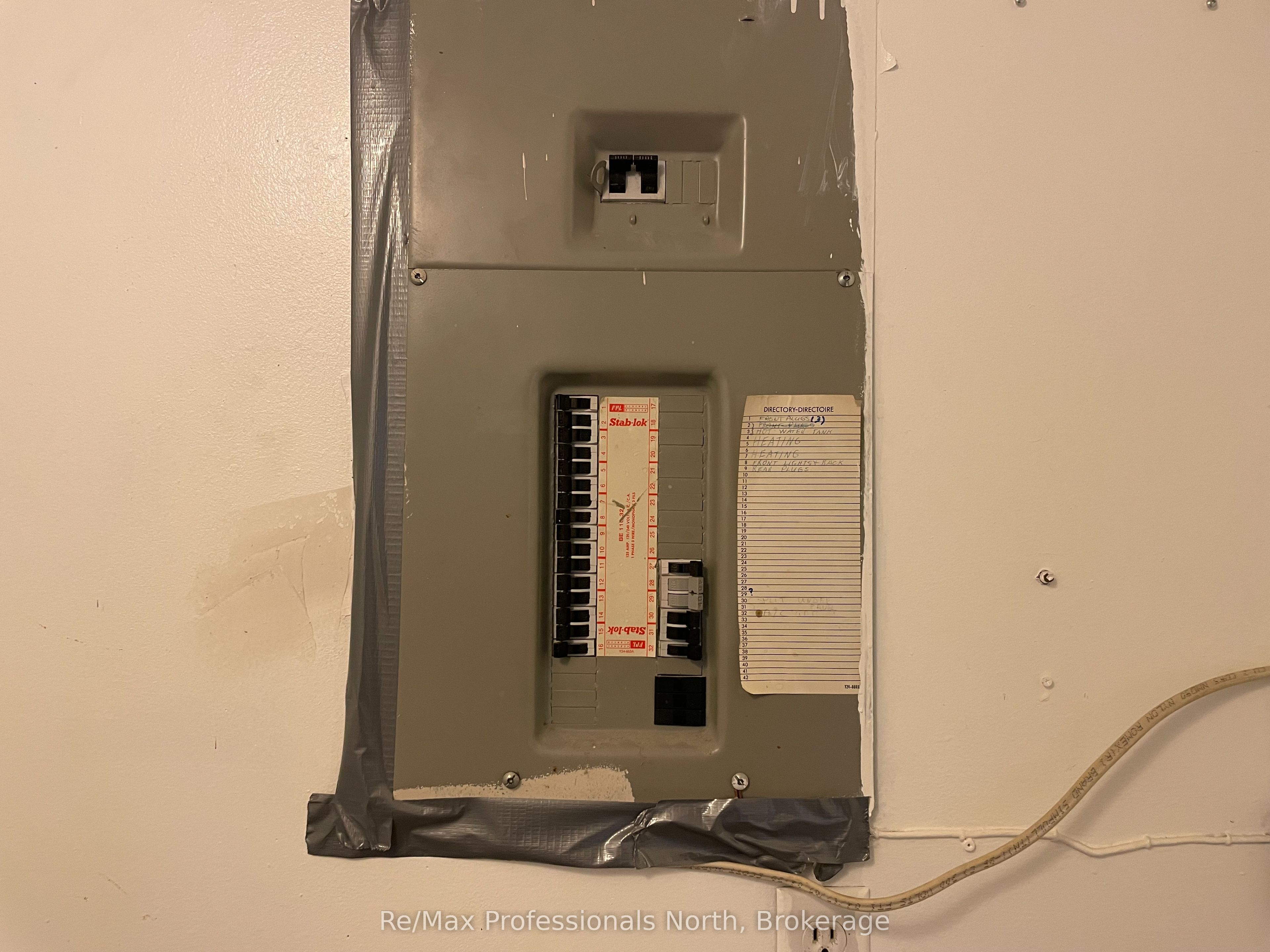 #a - 365 Bethune Drive Property Photo 10