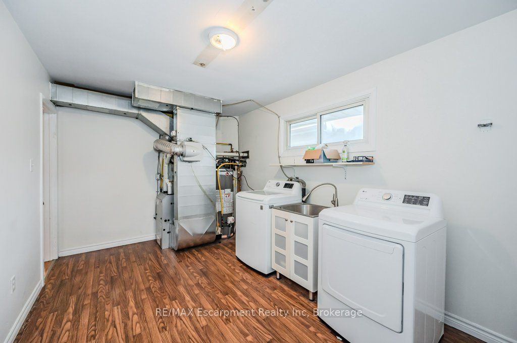 126 Main Street Property Photo 20