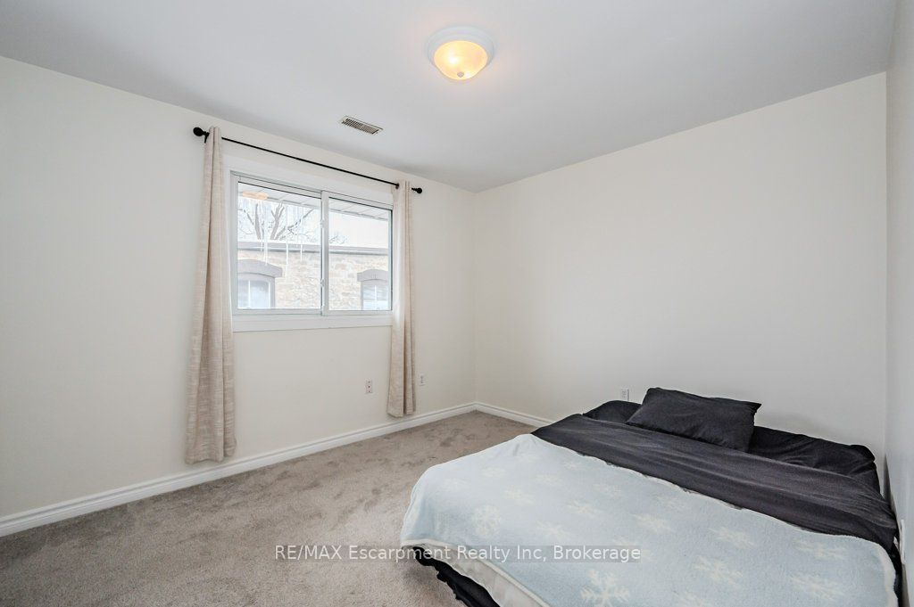 126 Main Street Property Photo 23