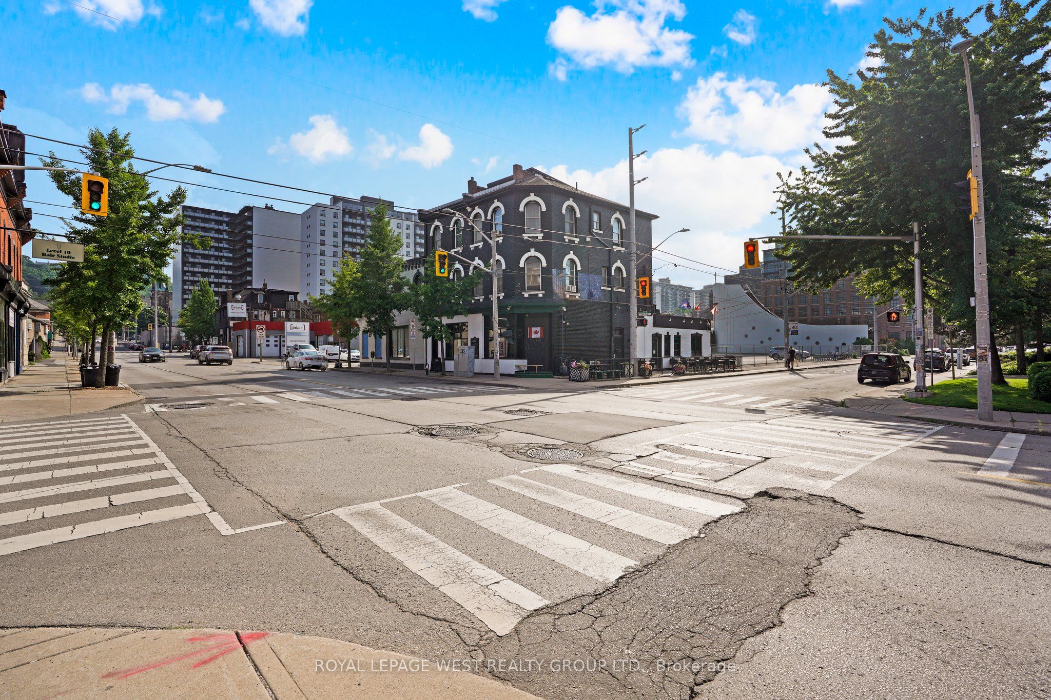 174 John Street Property Photo 2
