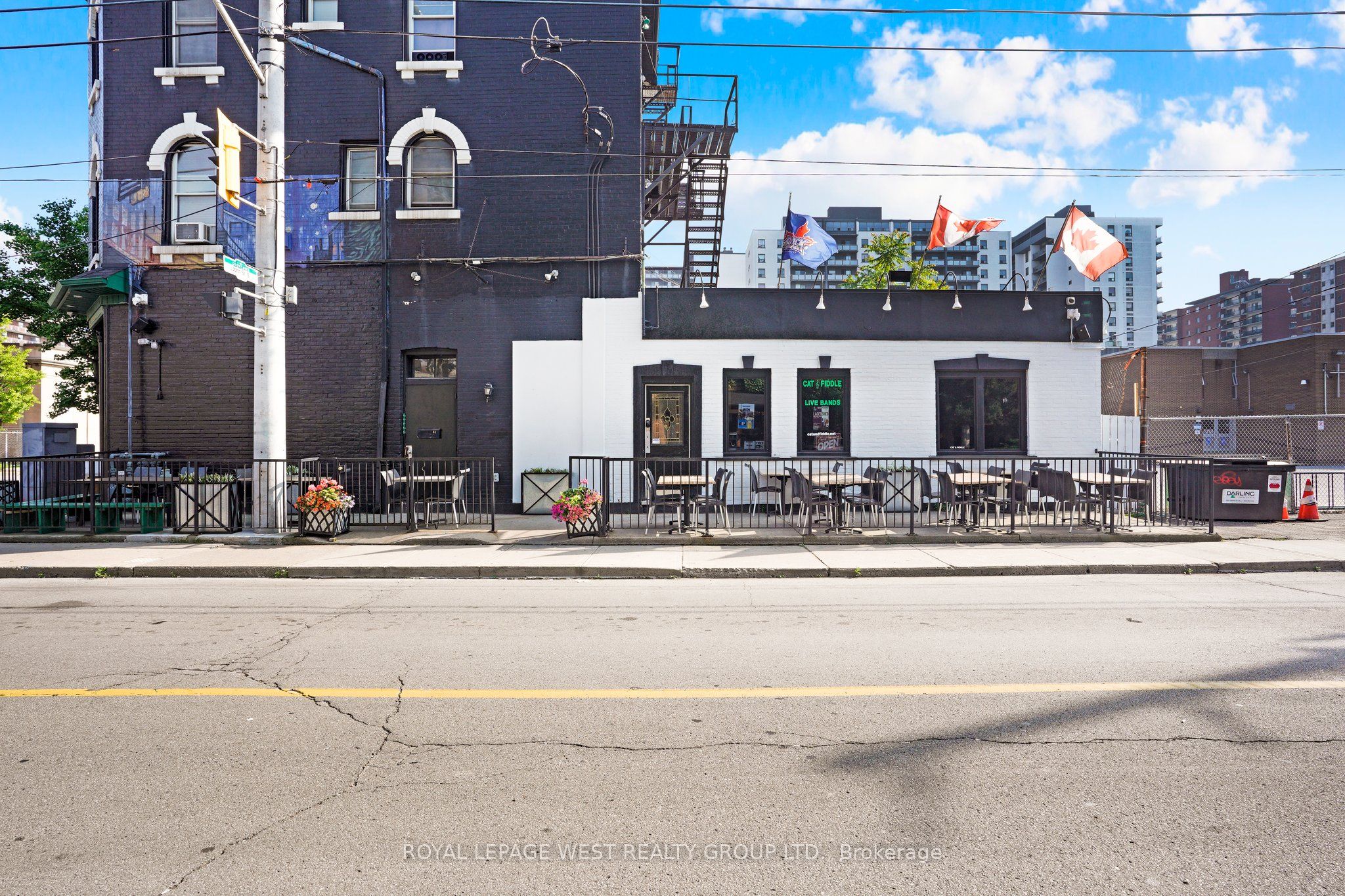 174 John Street Property Photo 3