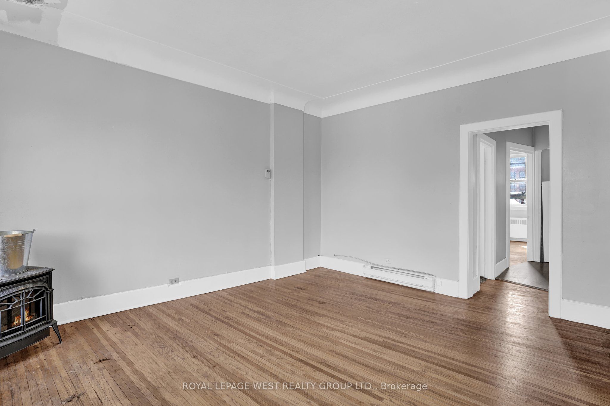 174 John Street Property Photo 14