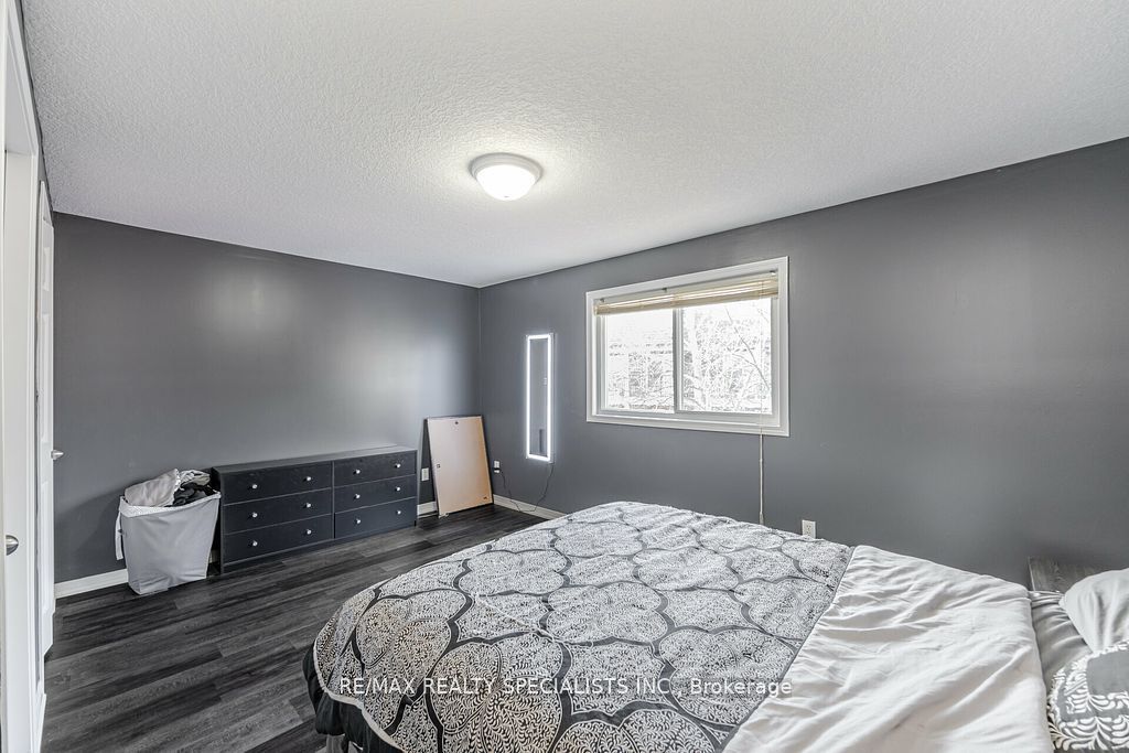 #8a - 50 Howe Drive Property Photo 14