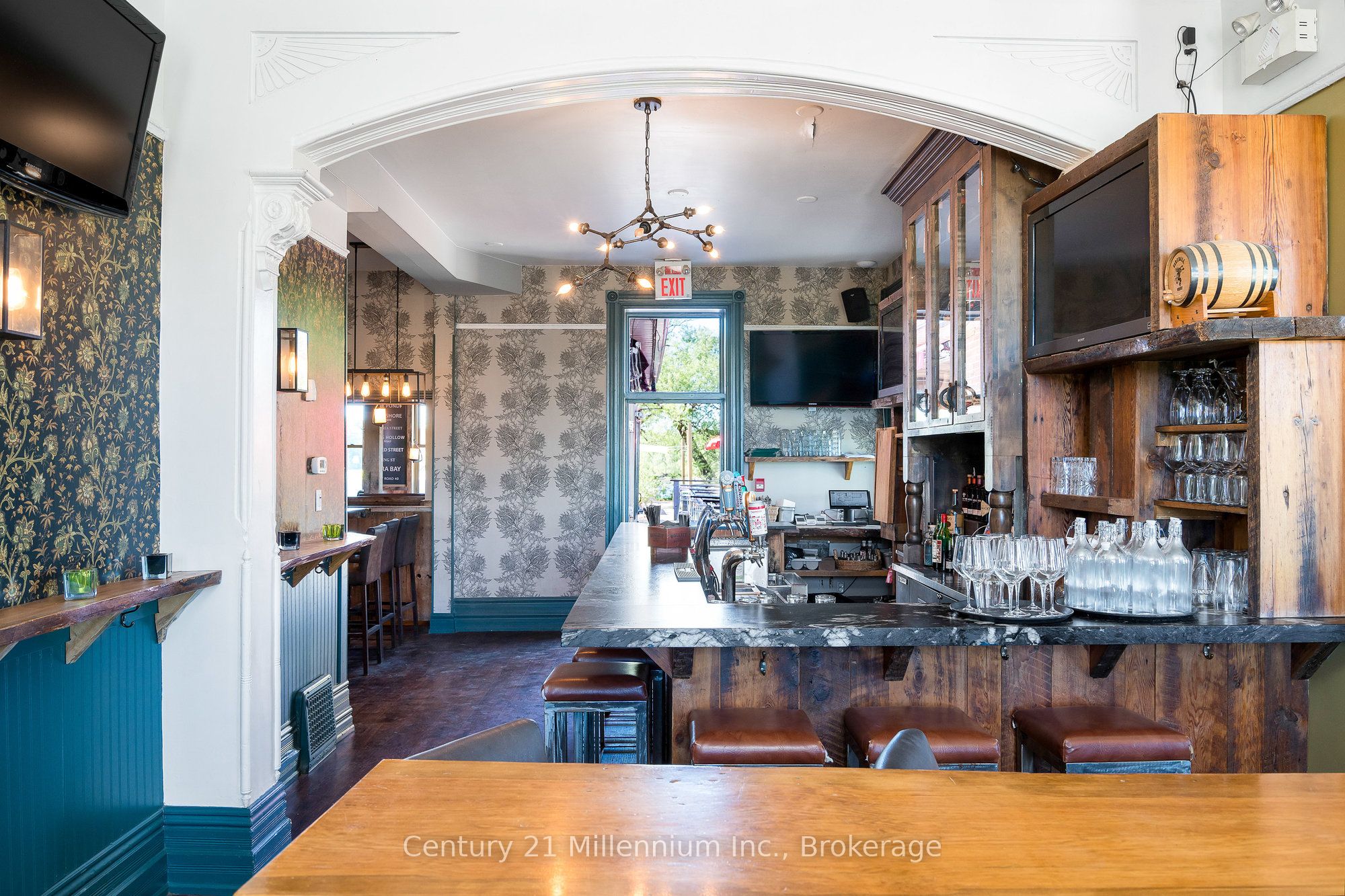 27 Bridge Street Property Photo 22