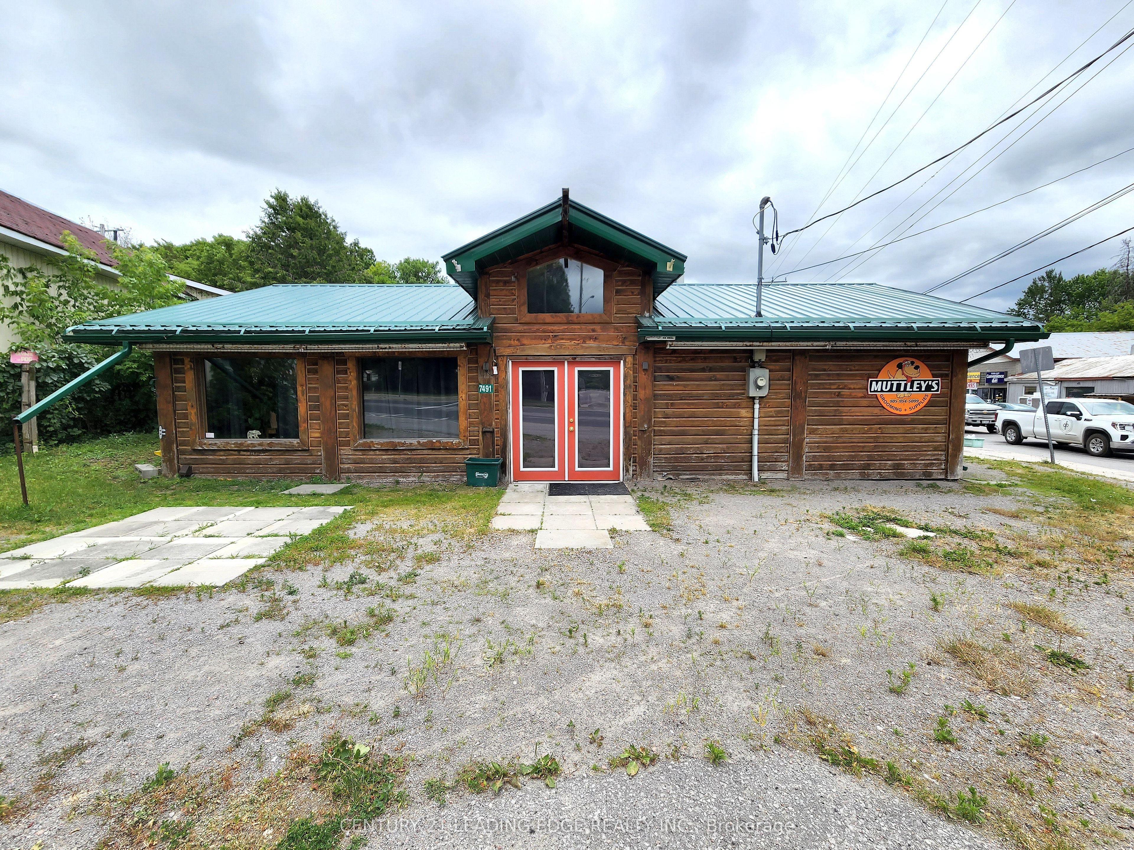 7491 Highway 35 Property Photo 3