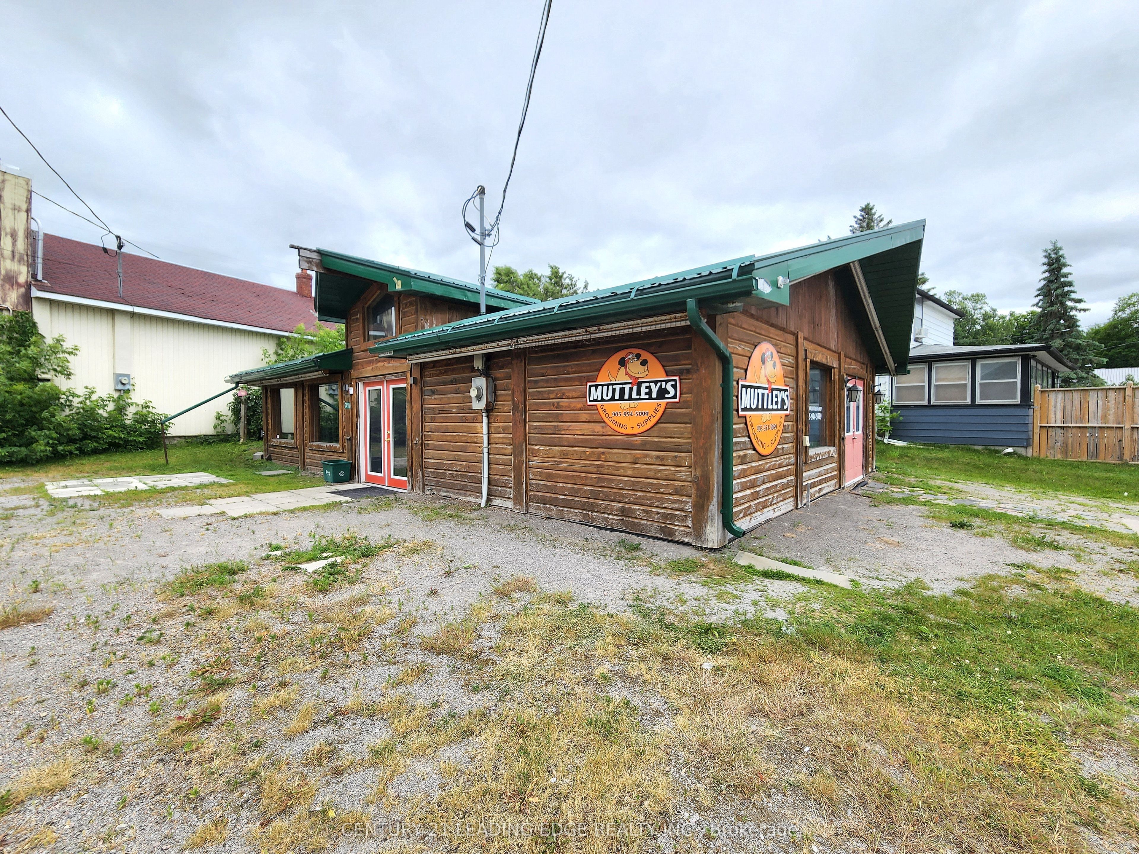 7491 Hwy 35 Property Photo
