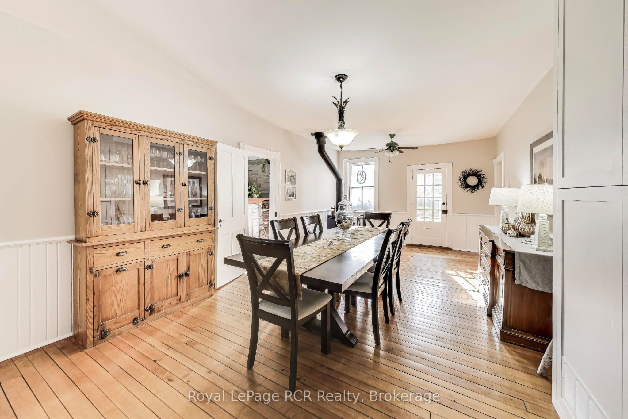 726004 22b Side Road Property Photo 7