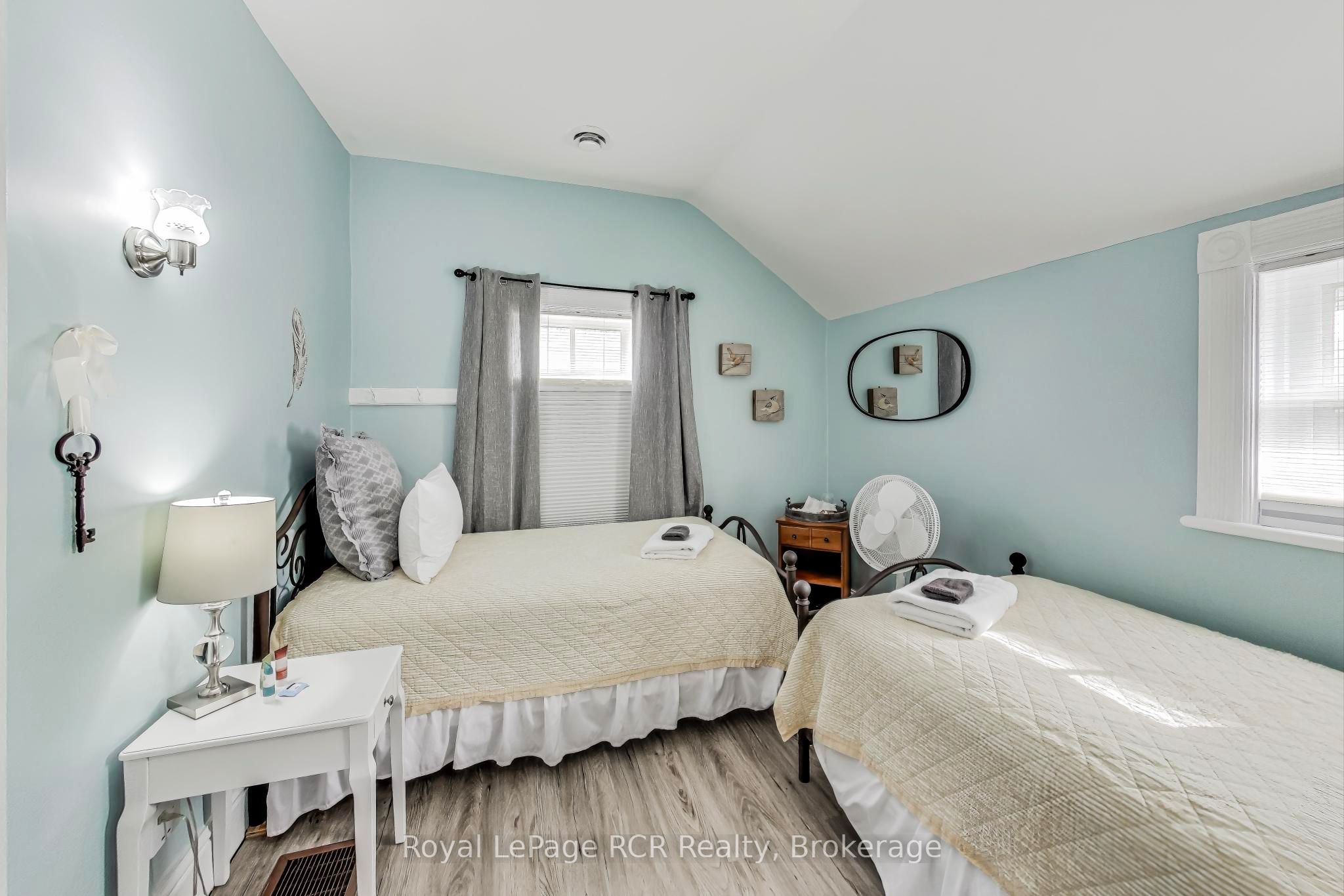 726004 22b Side Road Property Photo 21