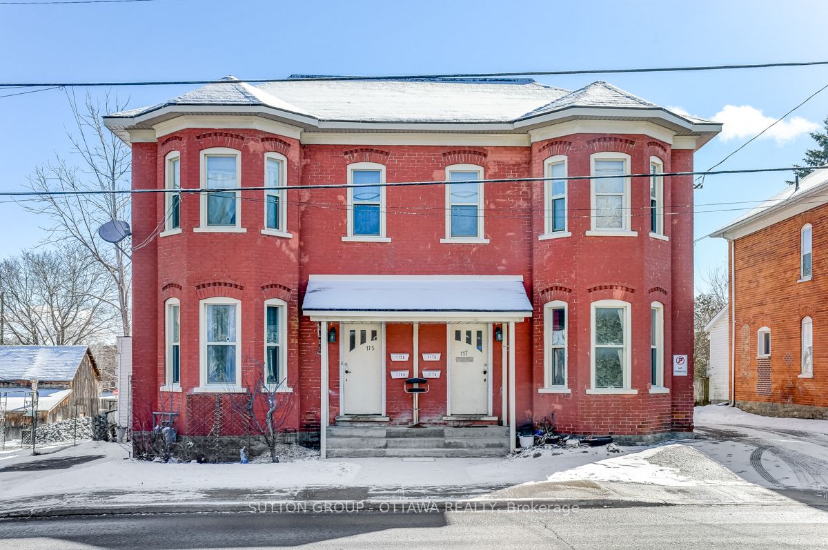 117 Brockville Street Property Photo