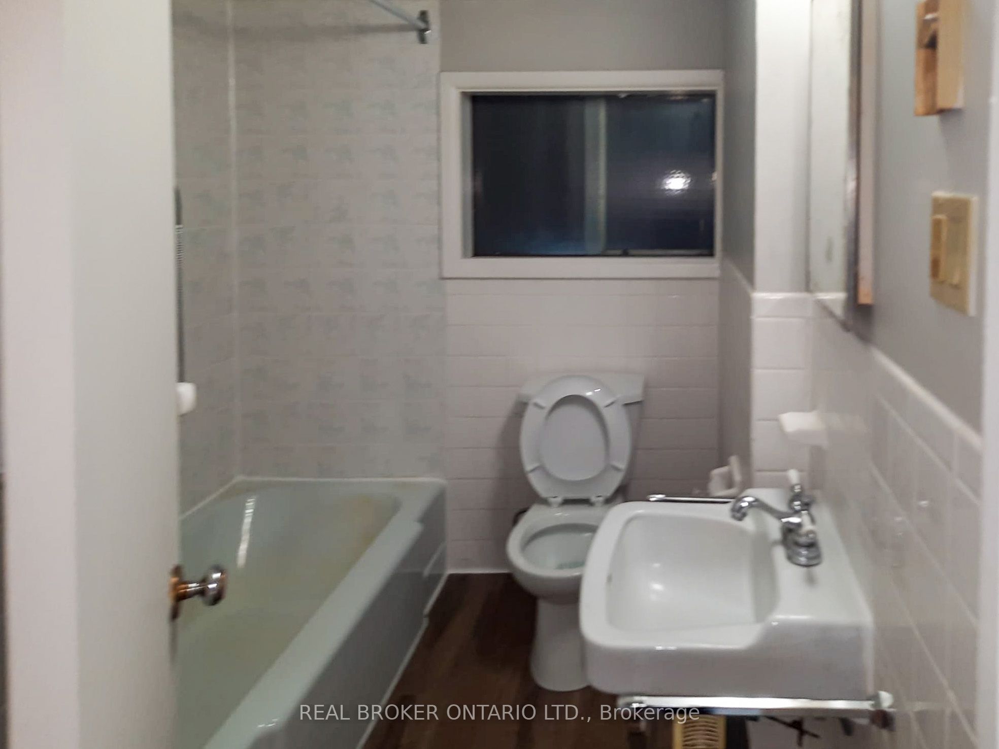 7 Montgomery Place Property Photo 4