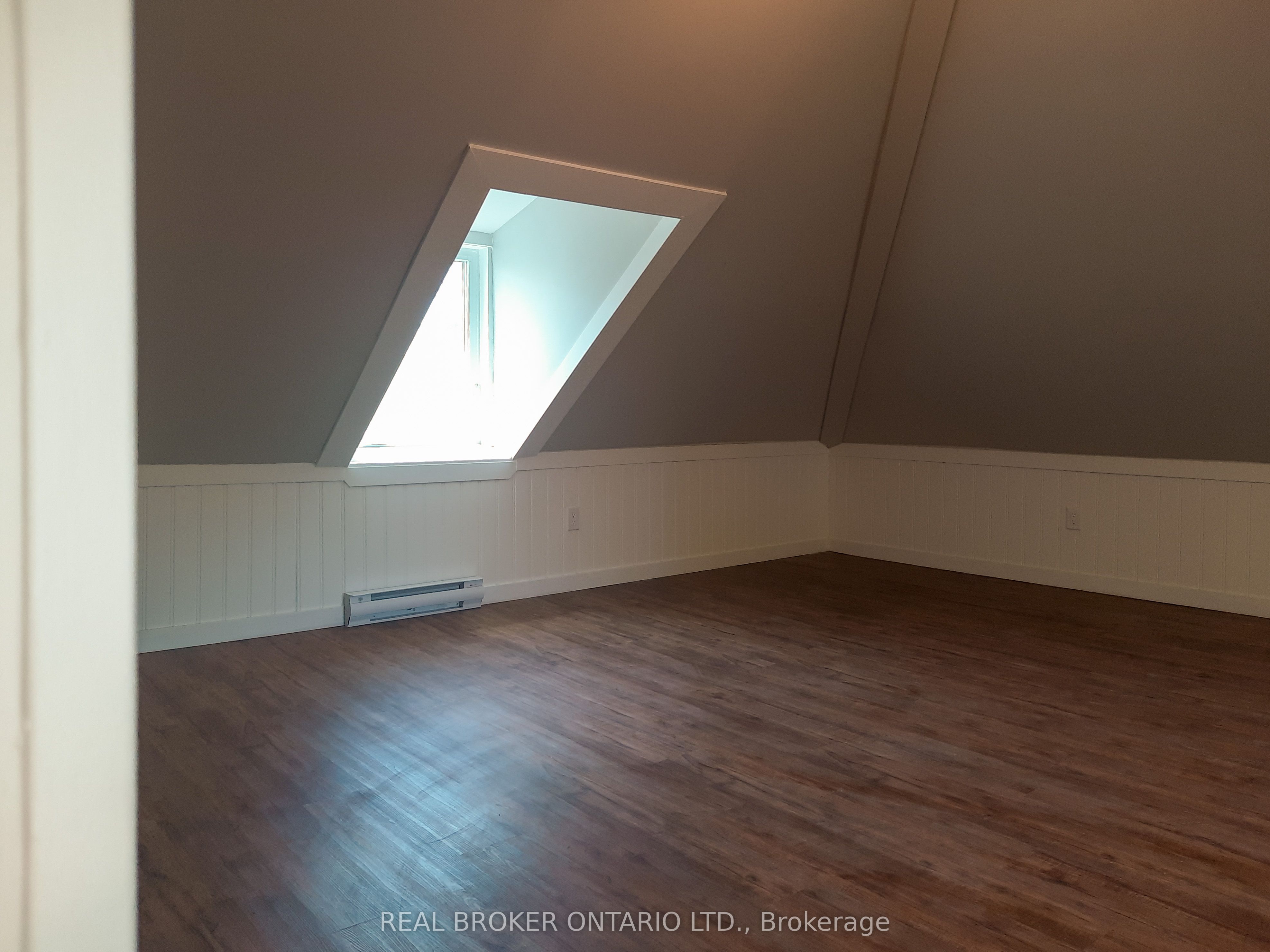 7 Montgomery Place Property Photo 11