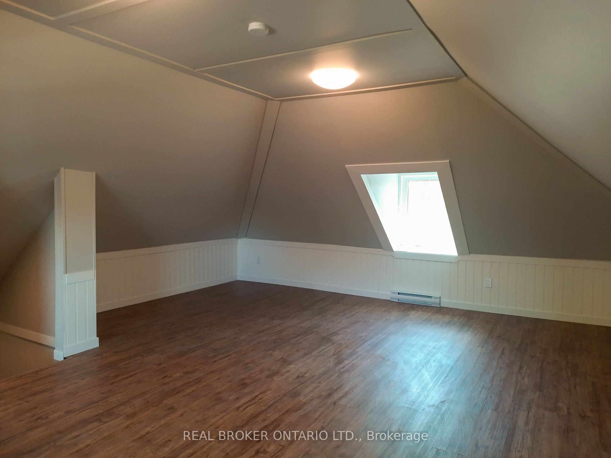 7 Montgomery Place Property Photo 23