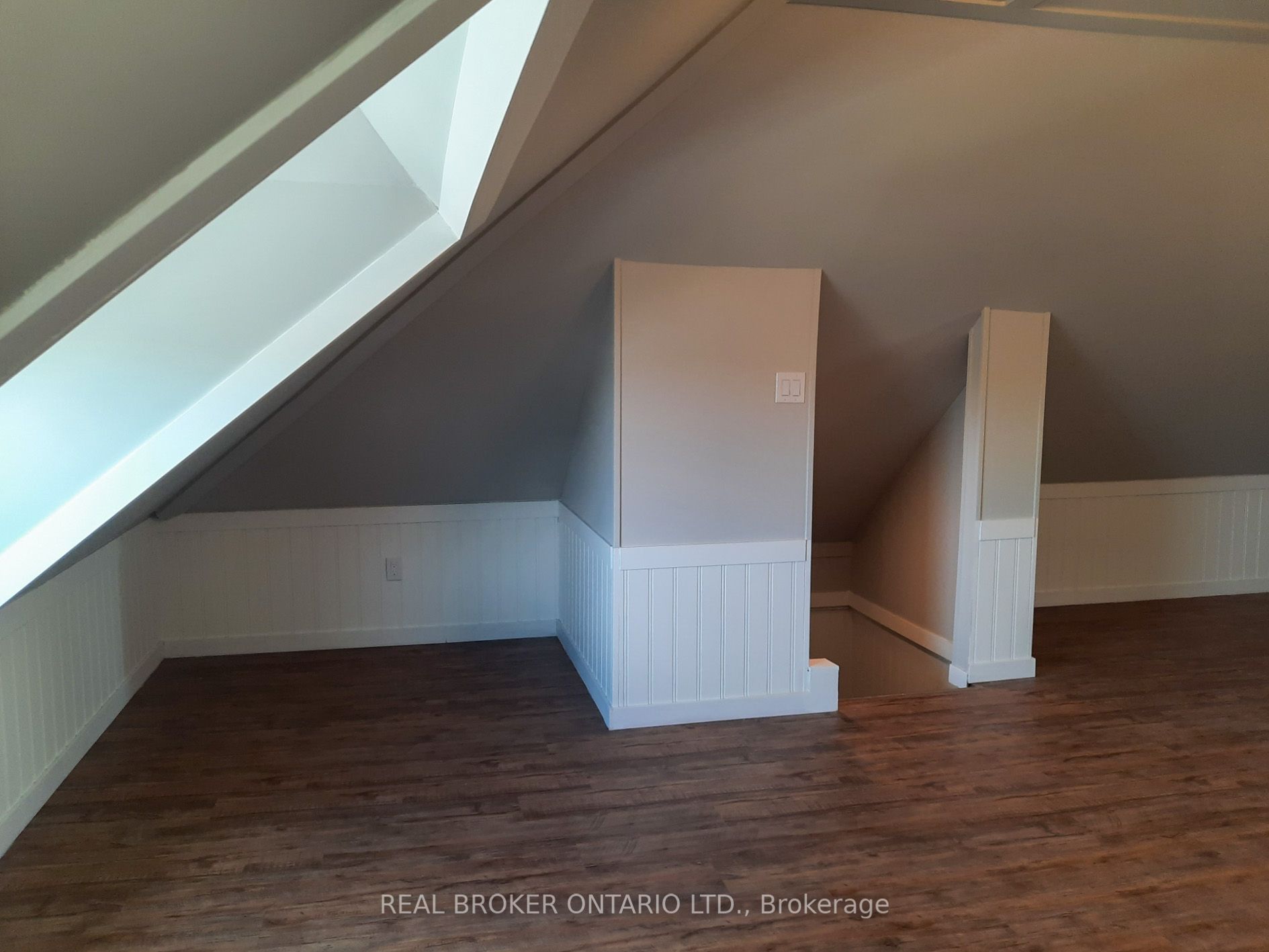 7 Montgomery Place Property Photo 24