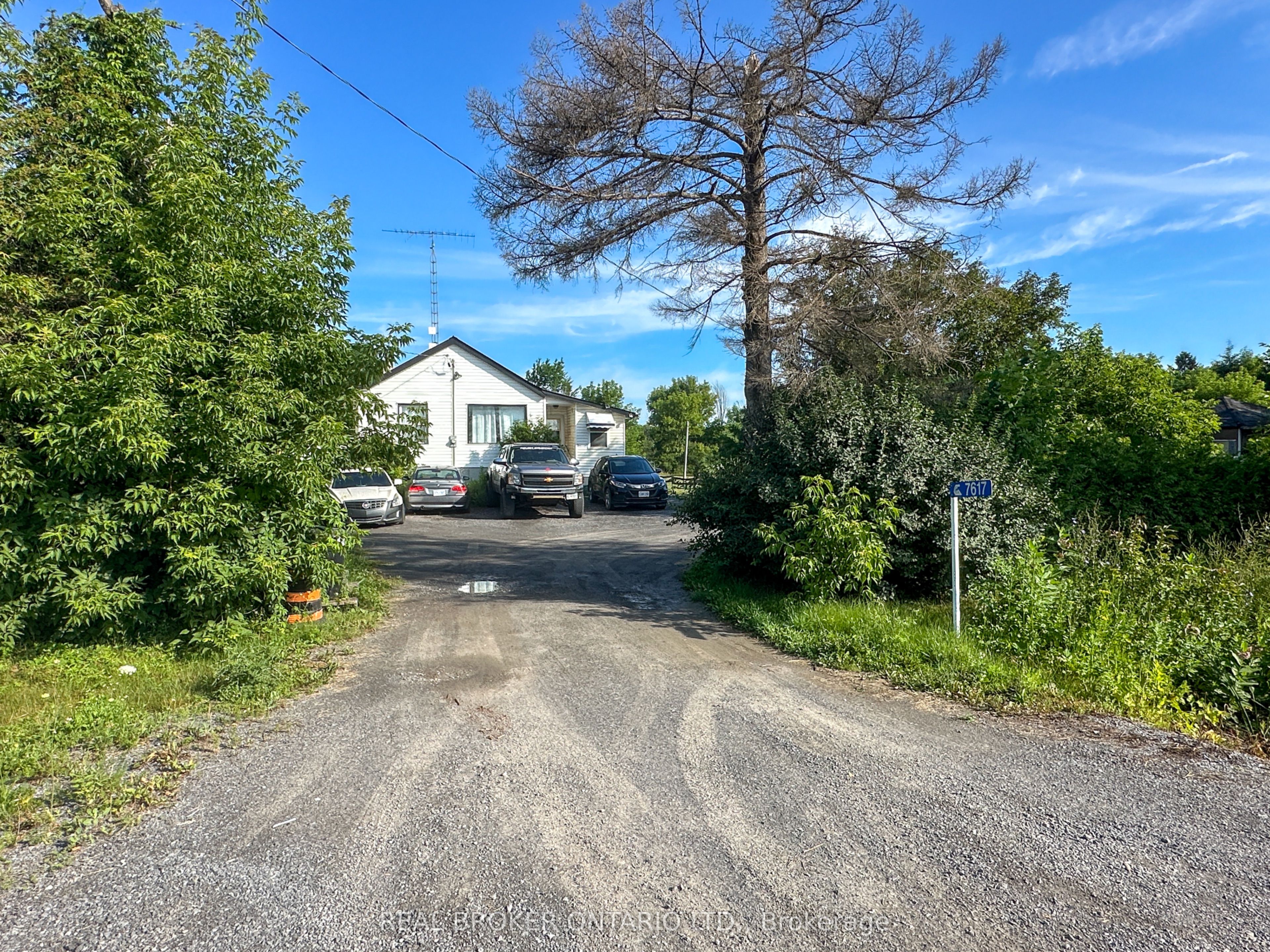 7617 Flewellyn Road Property Photo 1