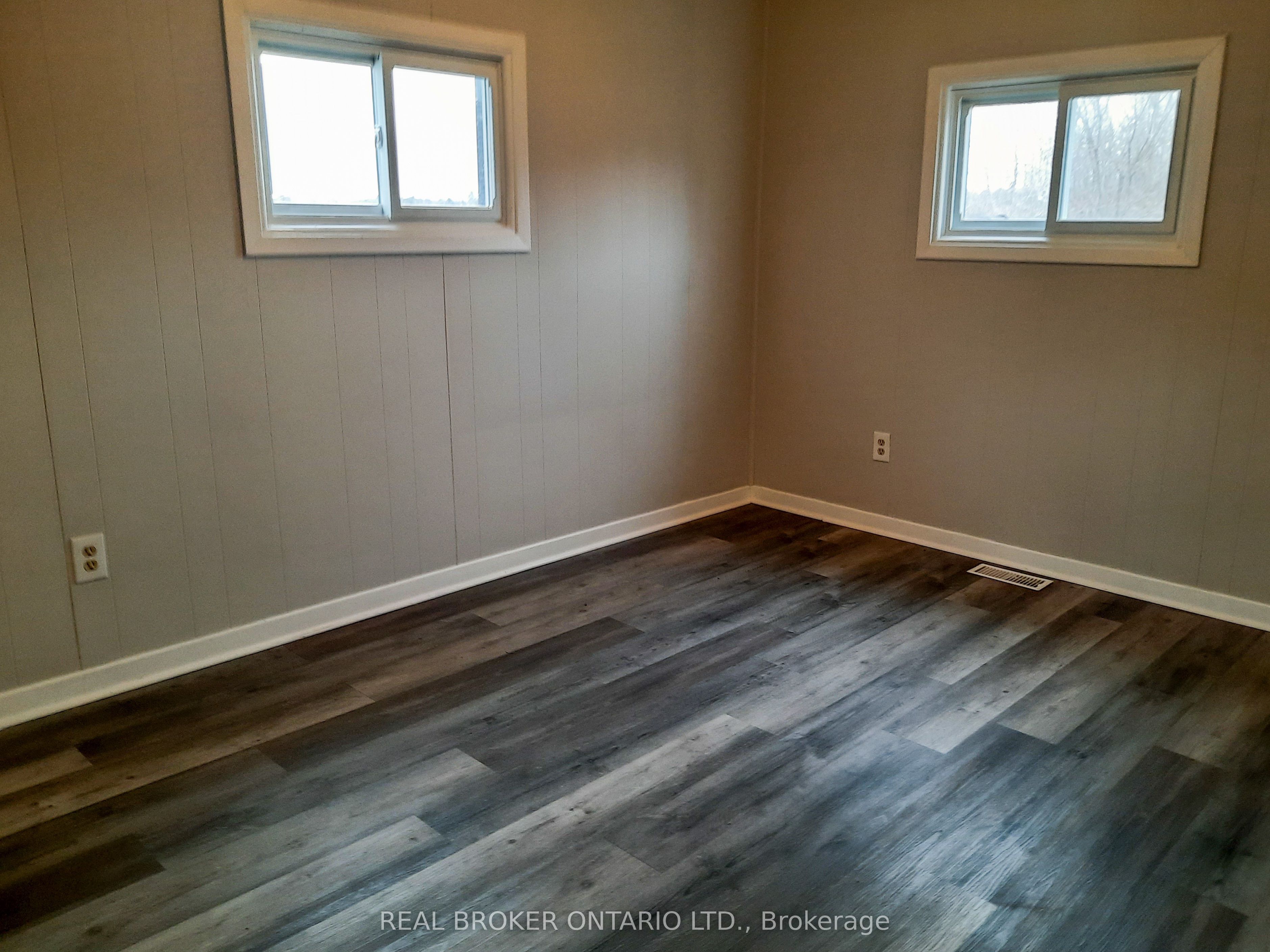 7617 Flewellyn Road Property Photo 9