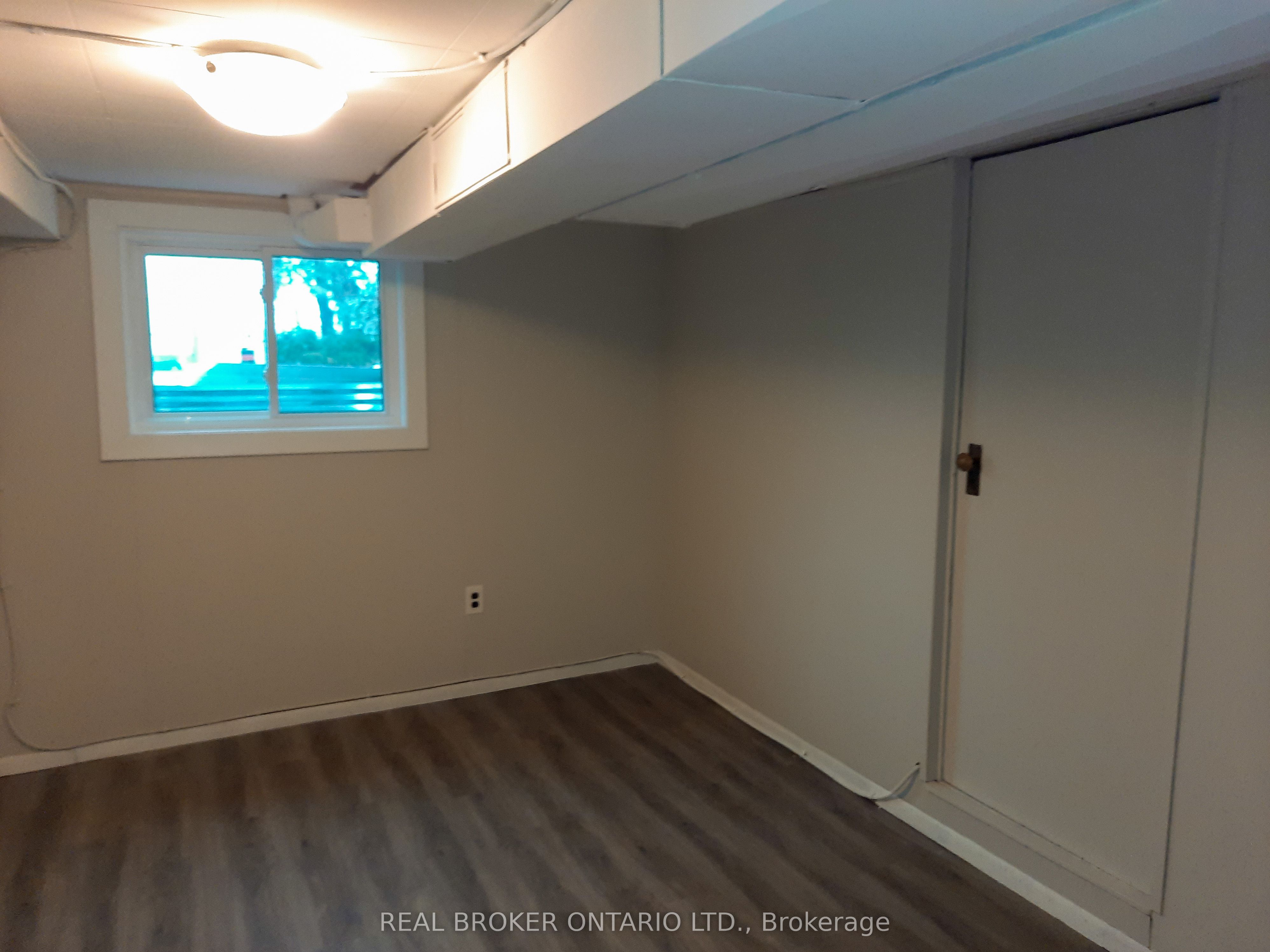 7617 Flewellyn Road Property Photo 20