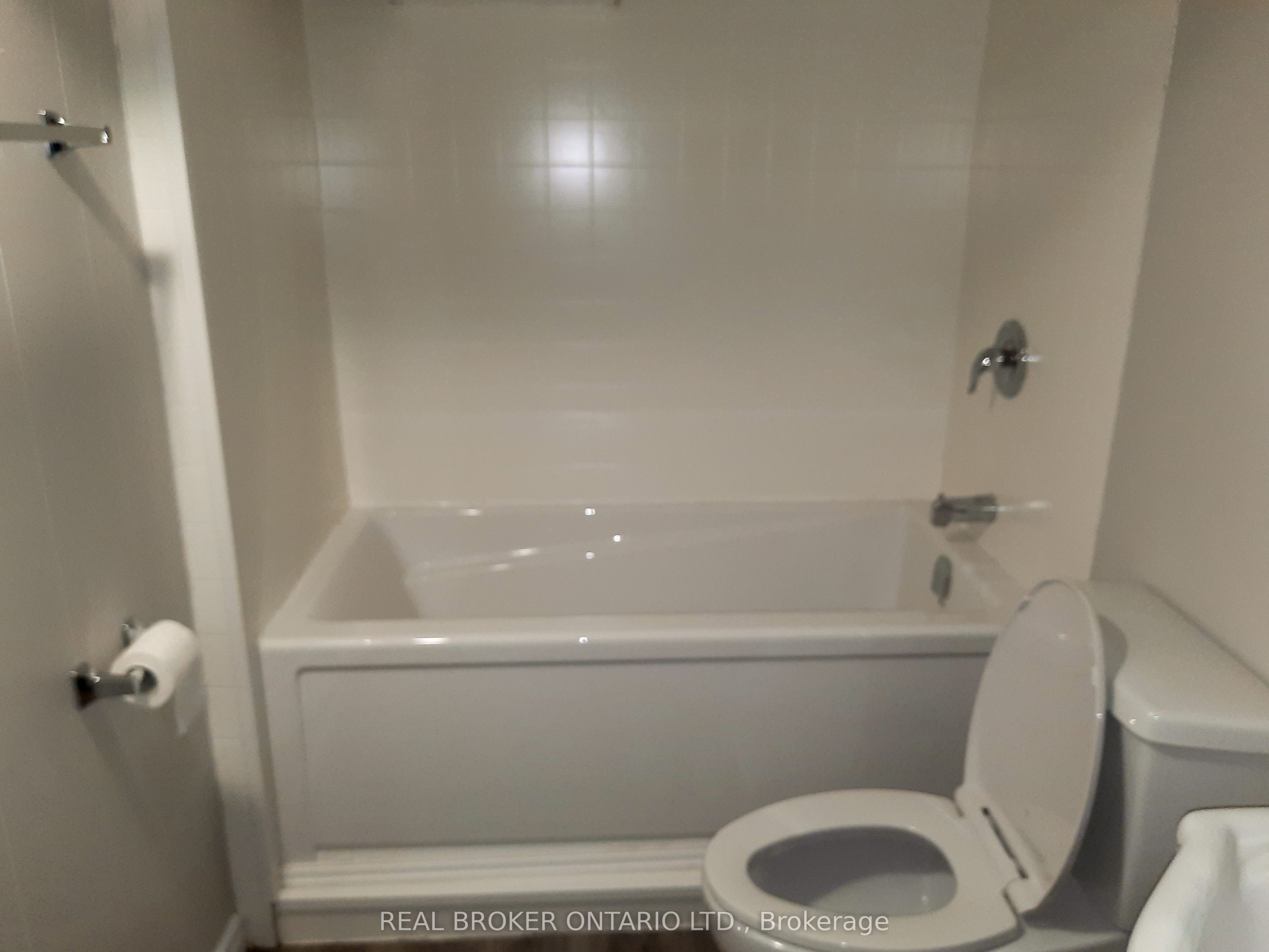 7617 Flewellyn Road Property Photo 23