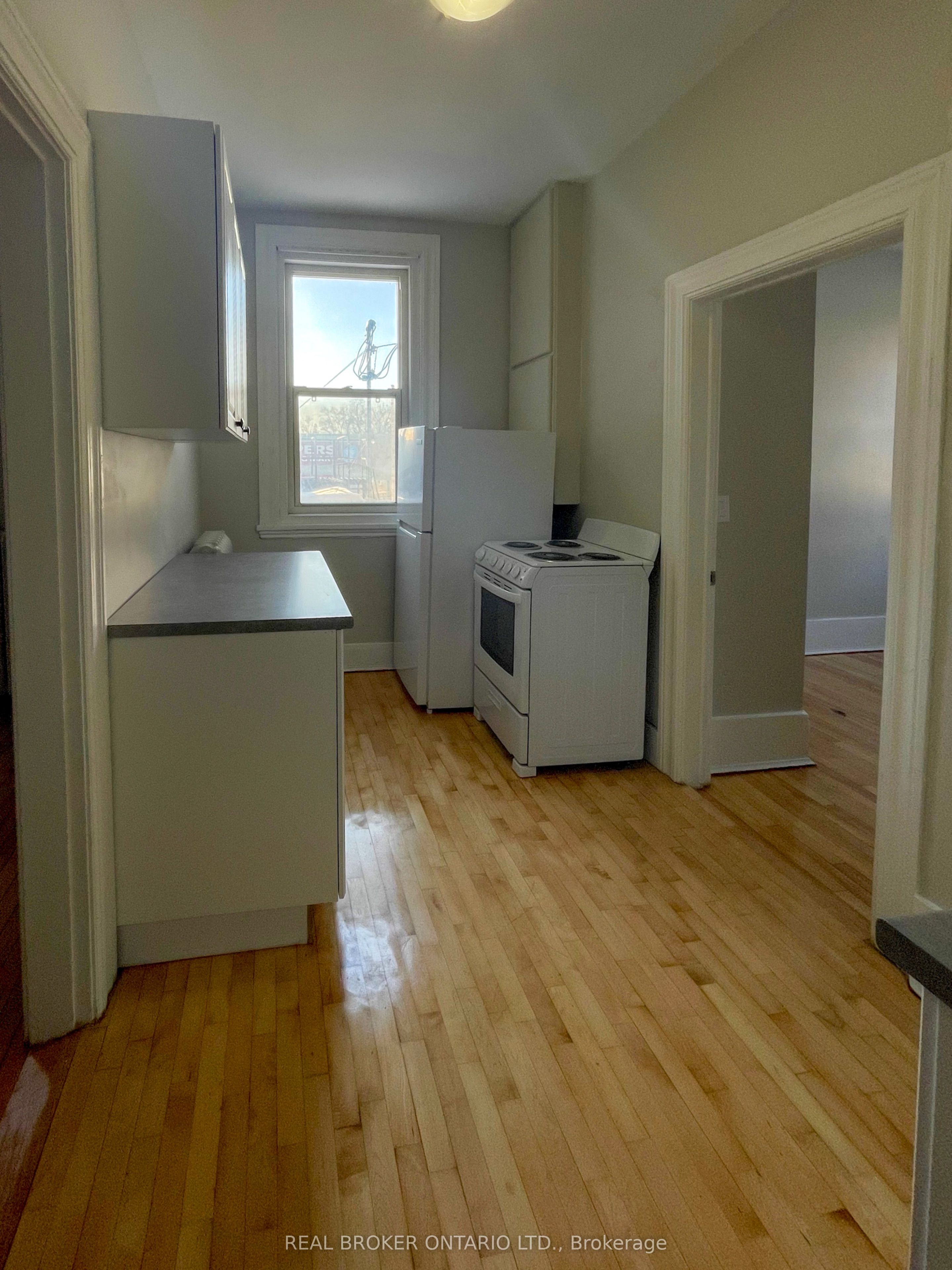 4-6 Russell Street Property Photo 32