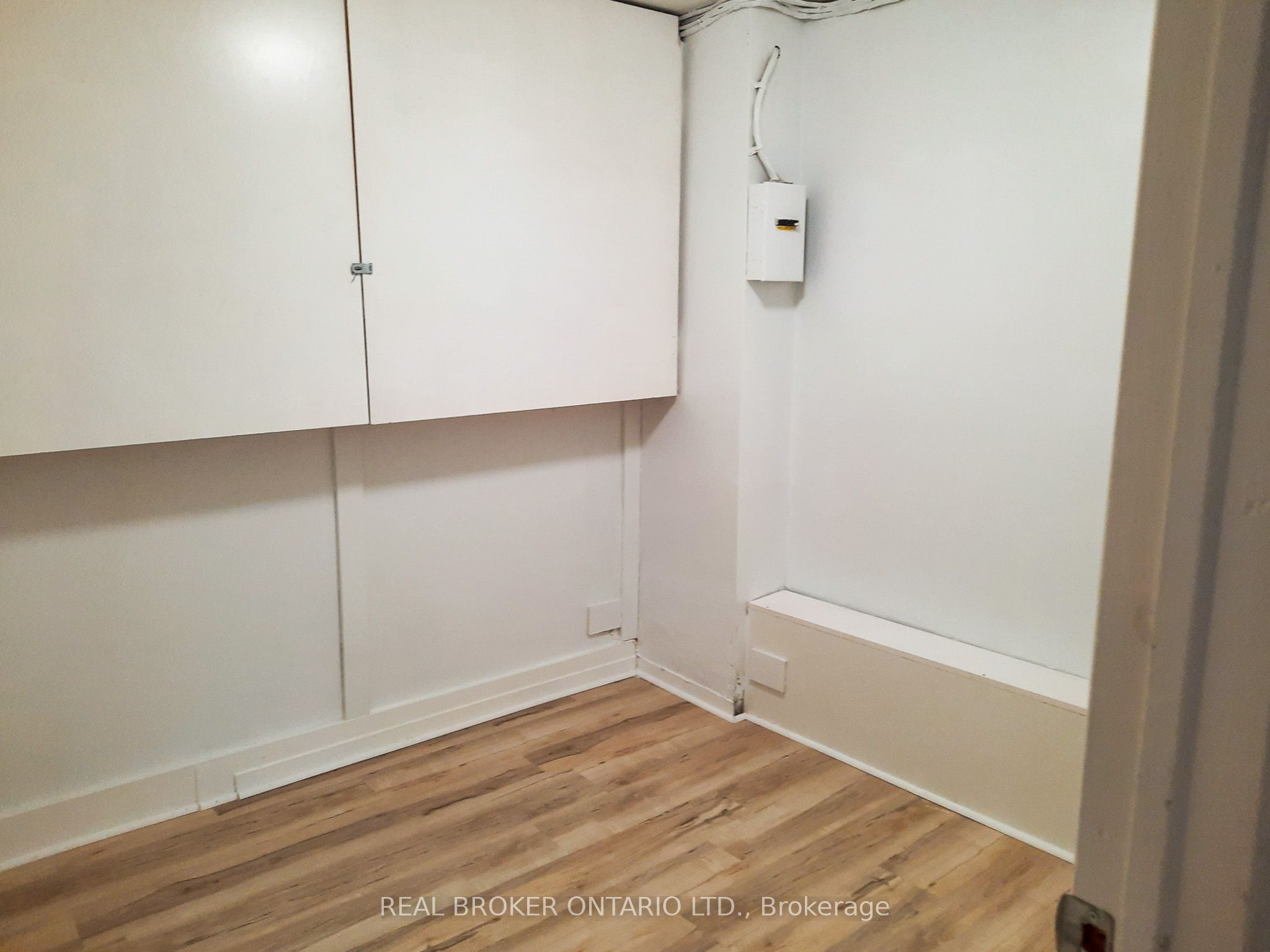 38 King Street Property Photo 11