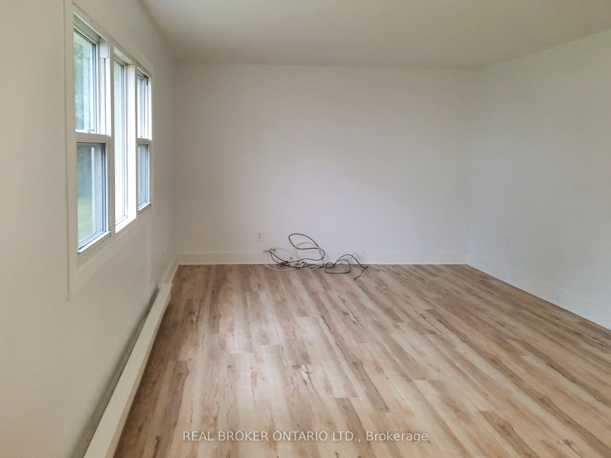 38 King Street Property Photo 14