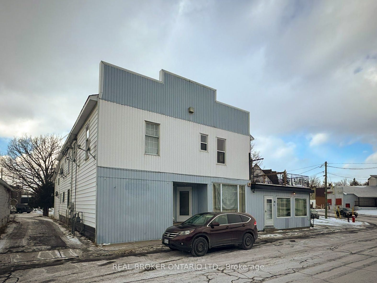 20 King Street Property Photo