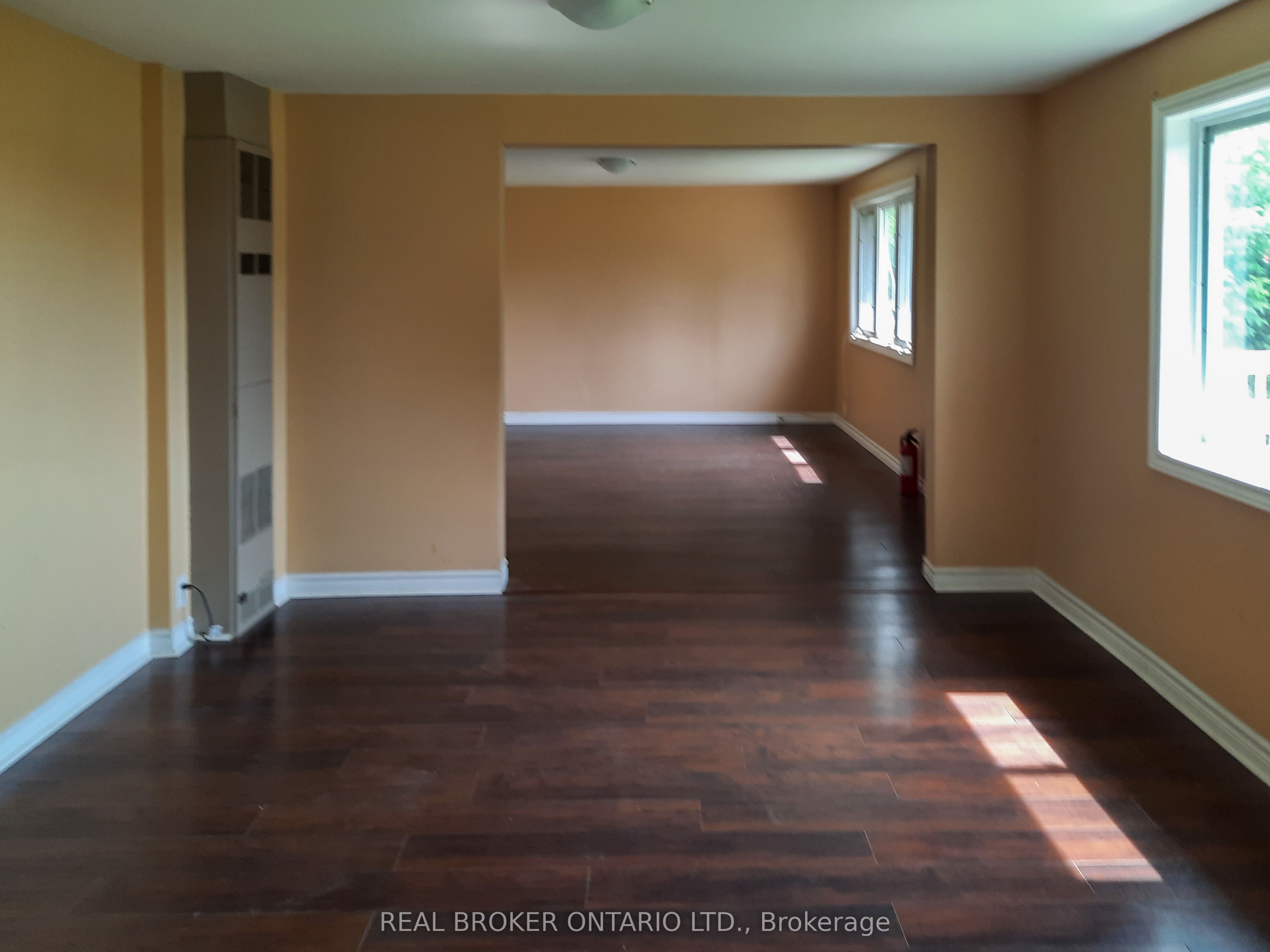 7623 Flewellyn Road Property Photo 4