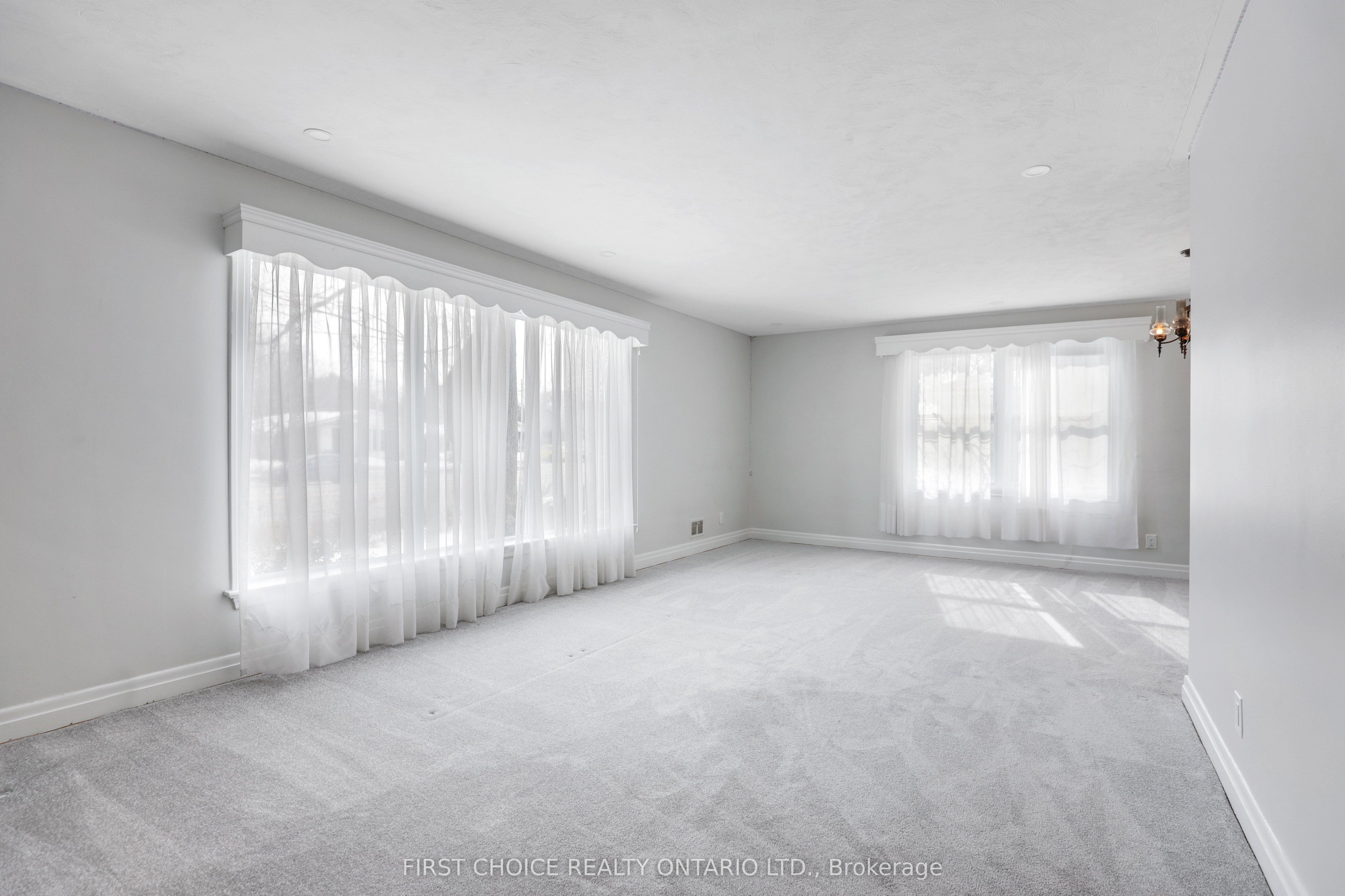 2238 Miramichi Street Property Photo 23
