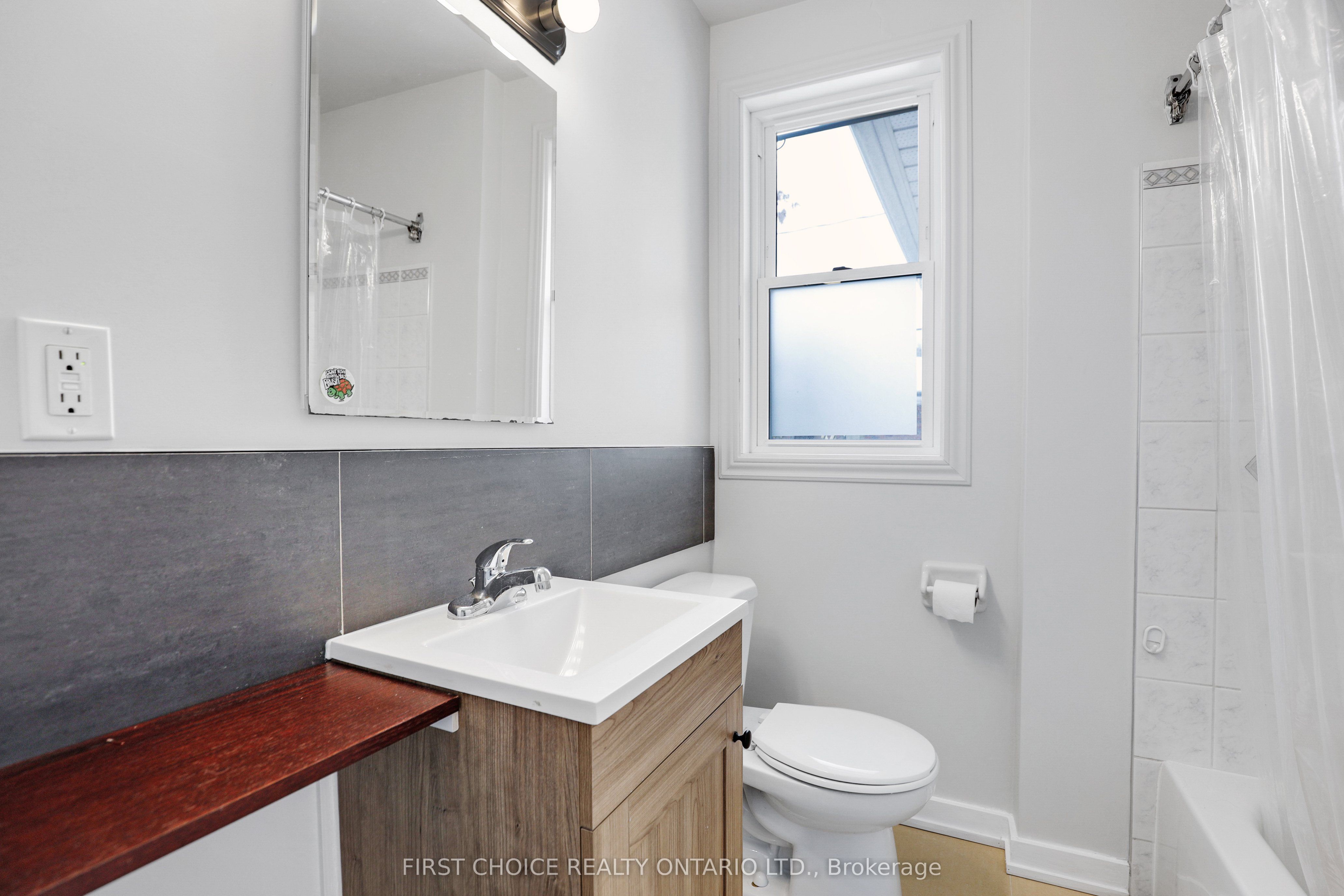 2238 Miramichi Street Property Photo 36