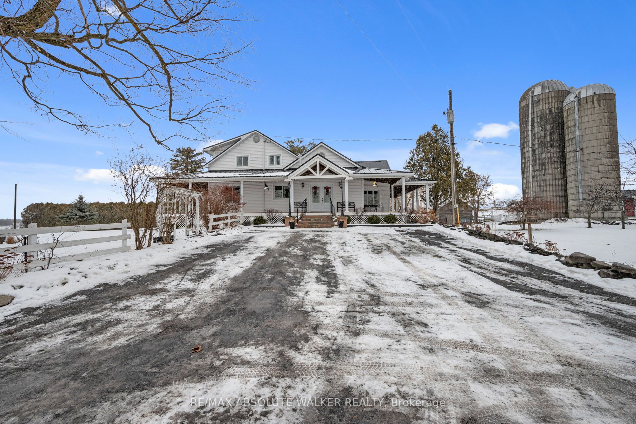 19152 County Rd 25 Property Photo