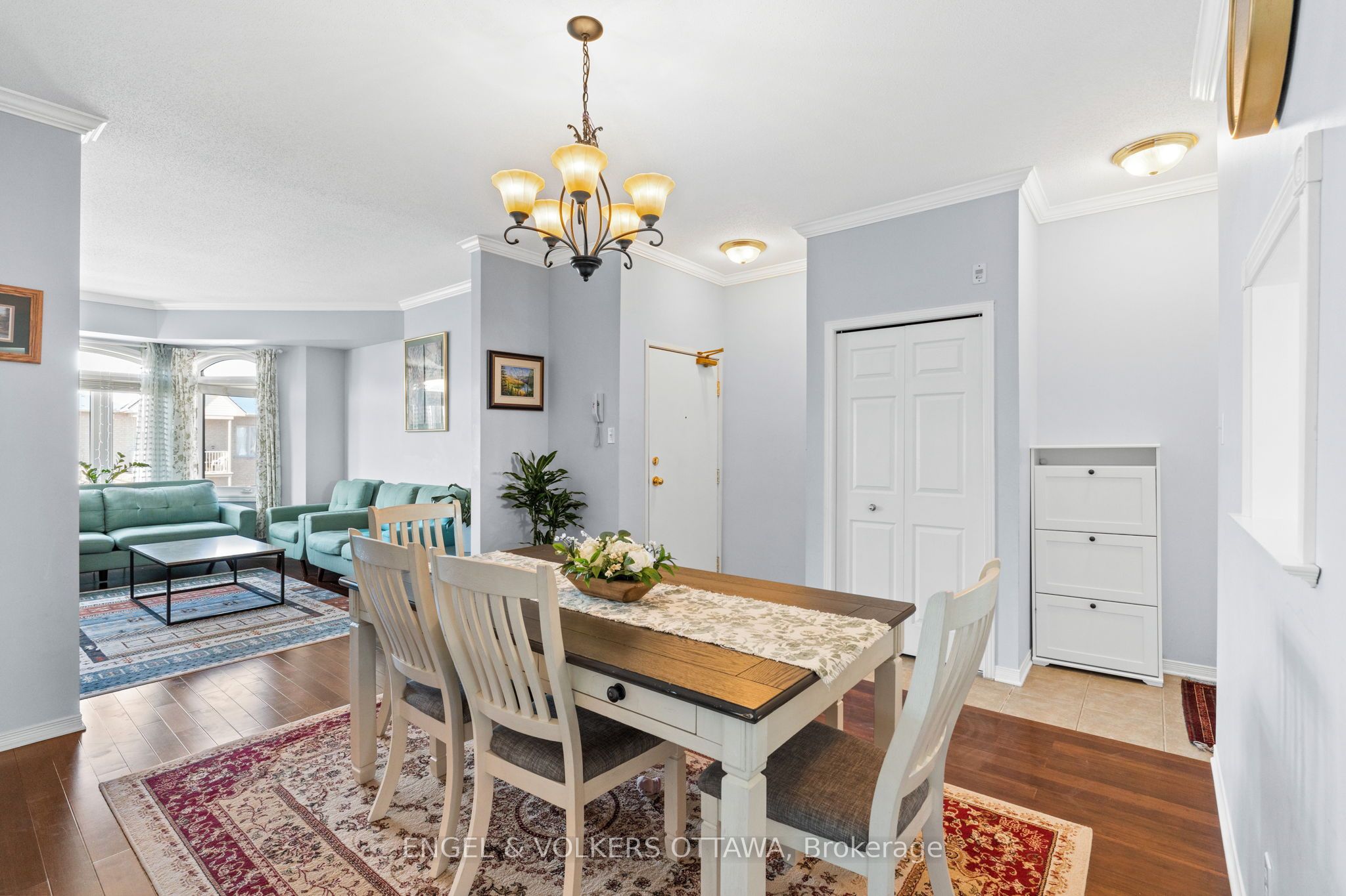 #8 - 90 Briargate Point Property Photo 3
