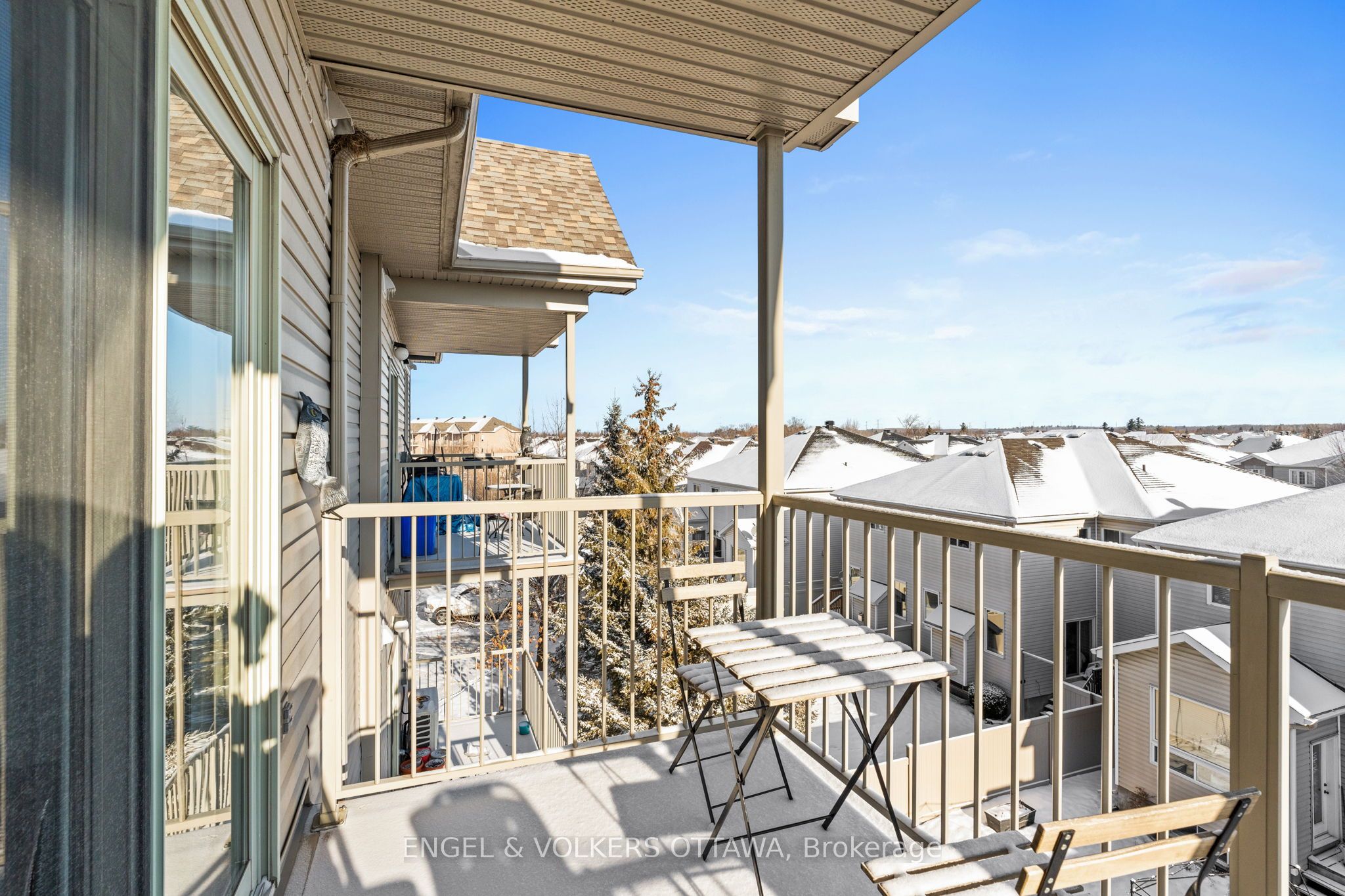 #8 - 90 Briargate Point Property Photo 11