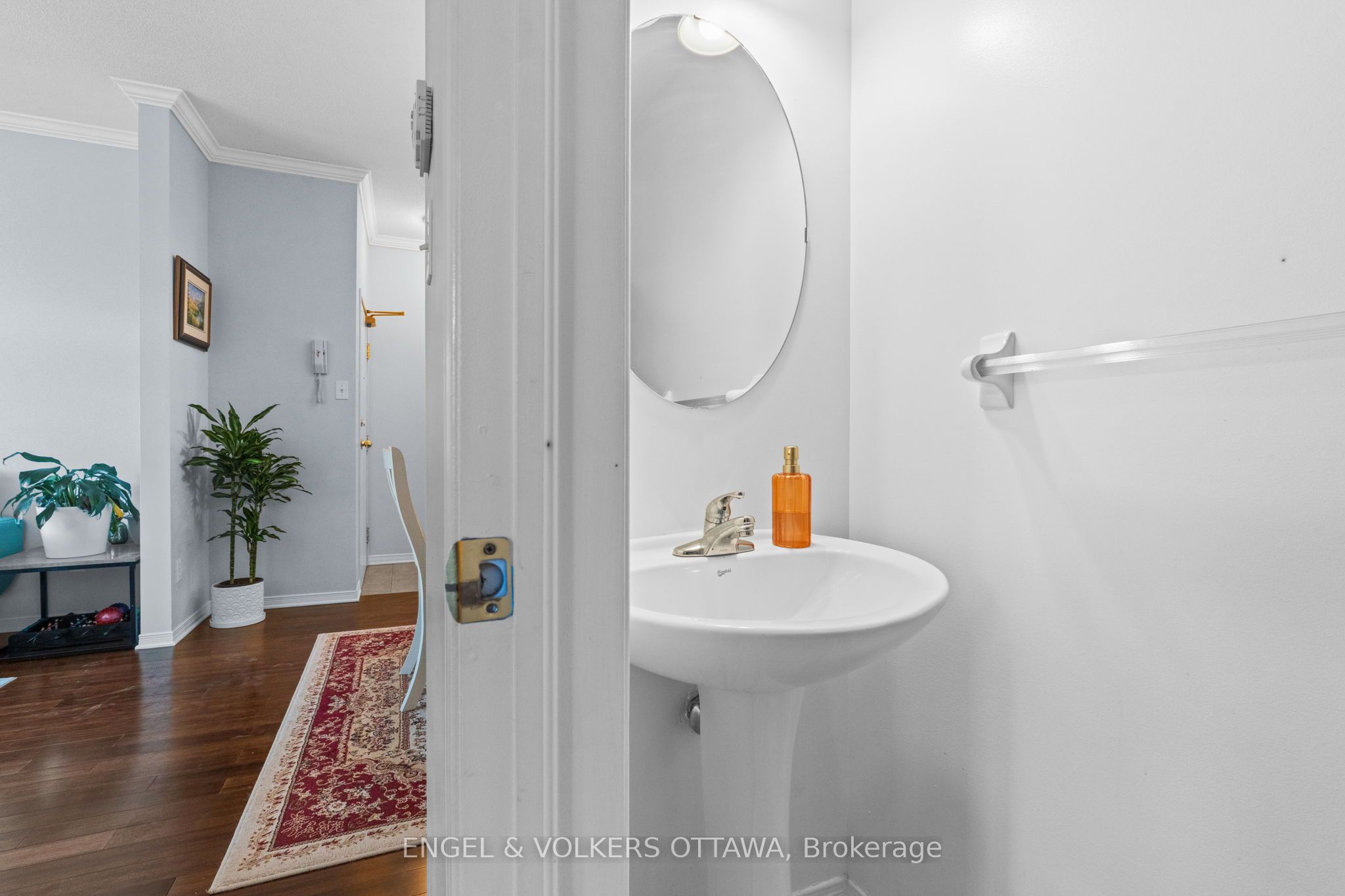 #8 - 90 Briargate Point Property Photo 17