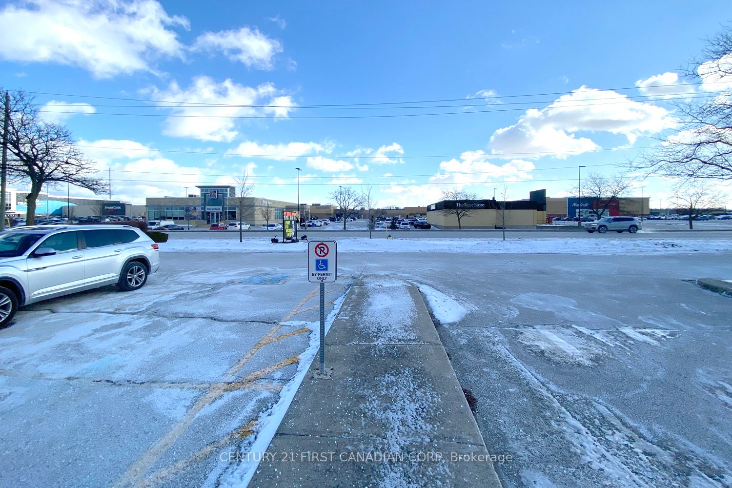 1362 Lambton Mall Rd Property Photo 14