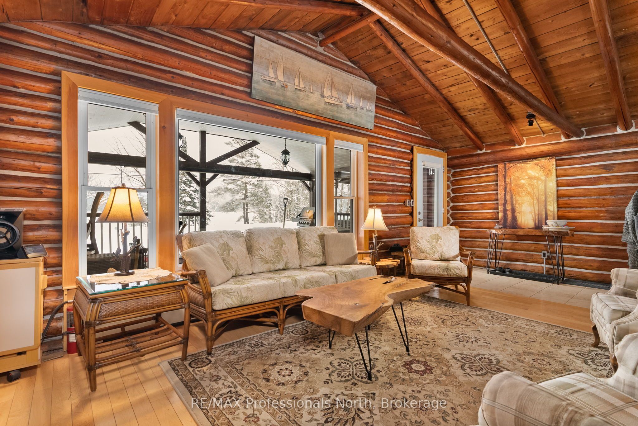 1109 Oxtongue Lake Rd Property Photo 12