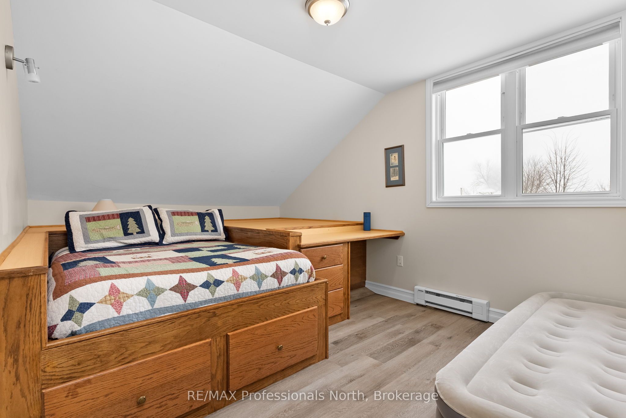 1109 Oxtongue Lake Rd Property Photo 20